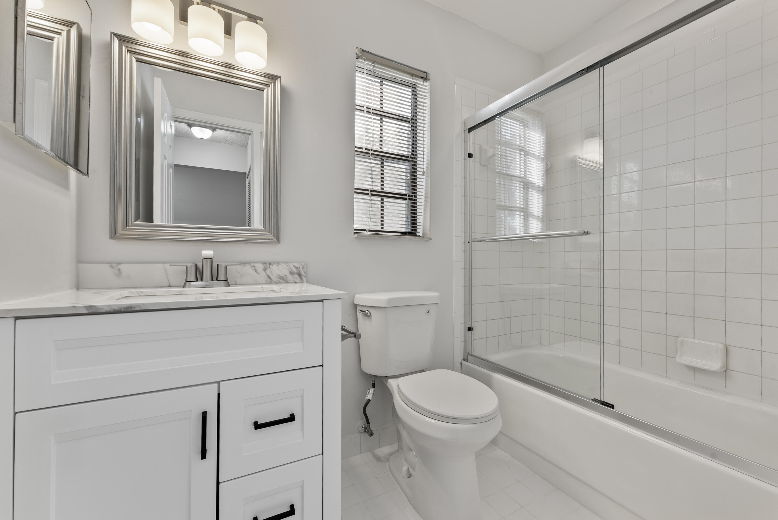 2900 Olivewood Terrace 201