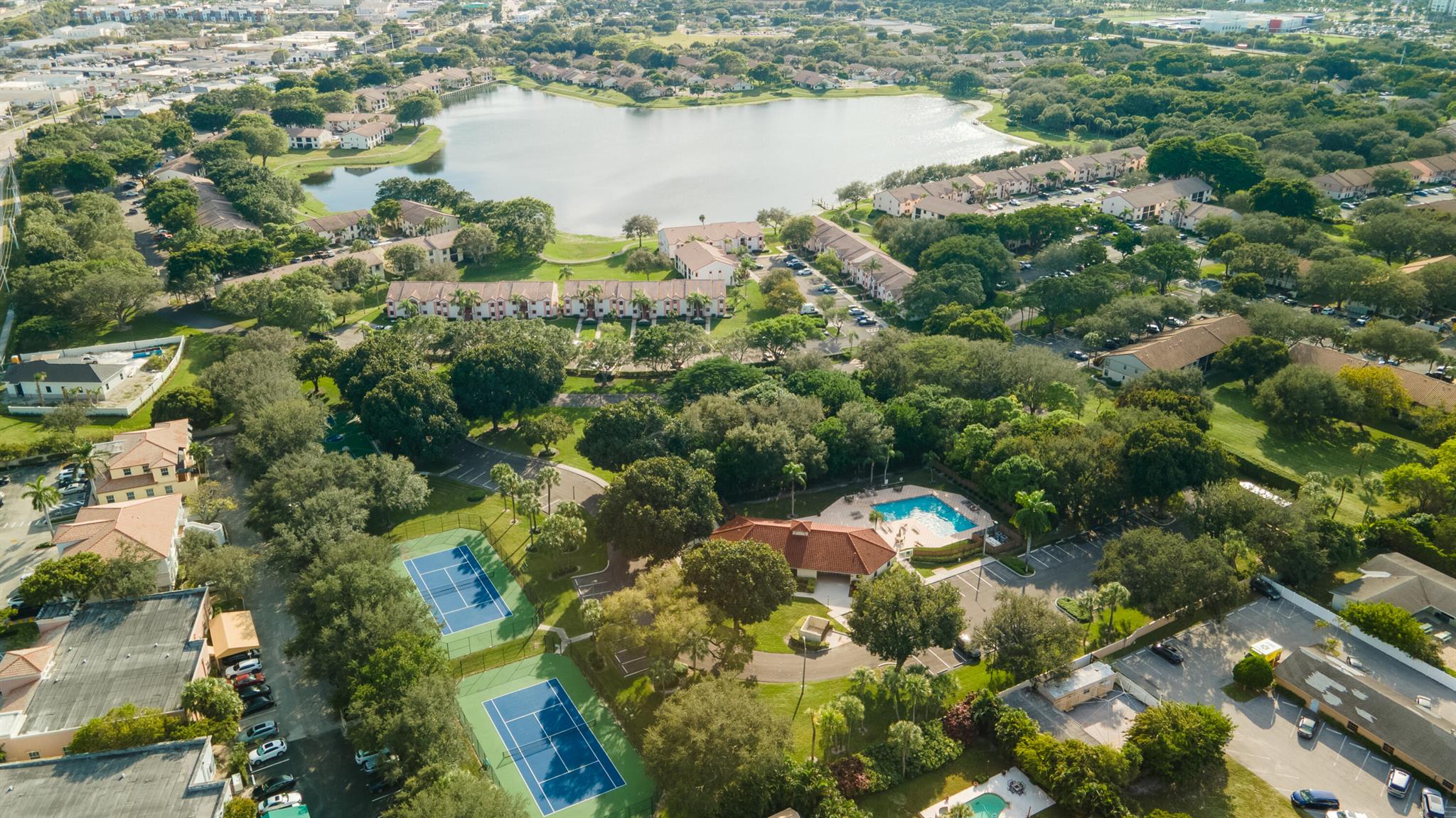 2900 Olivewood Terrace 201