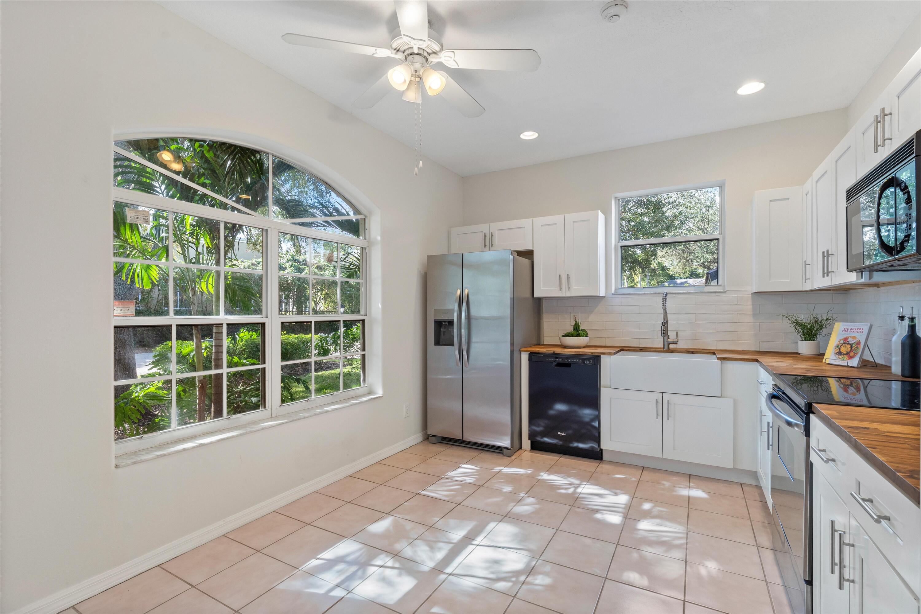 4155 NW 1st Court, Delray Beach