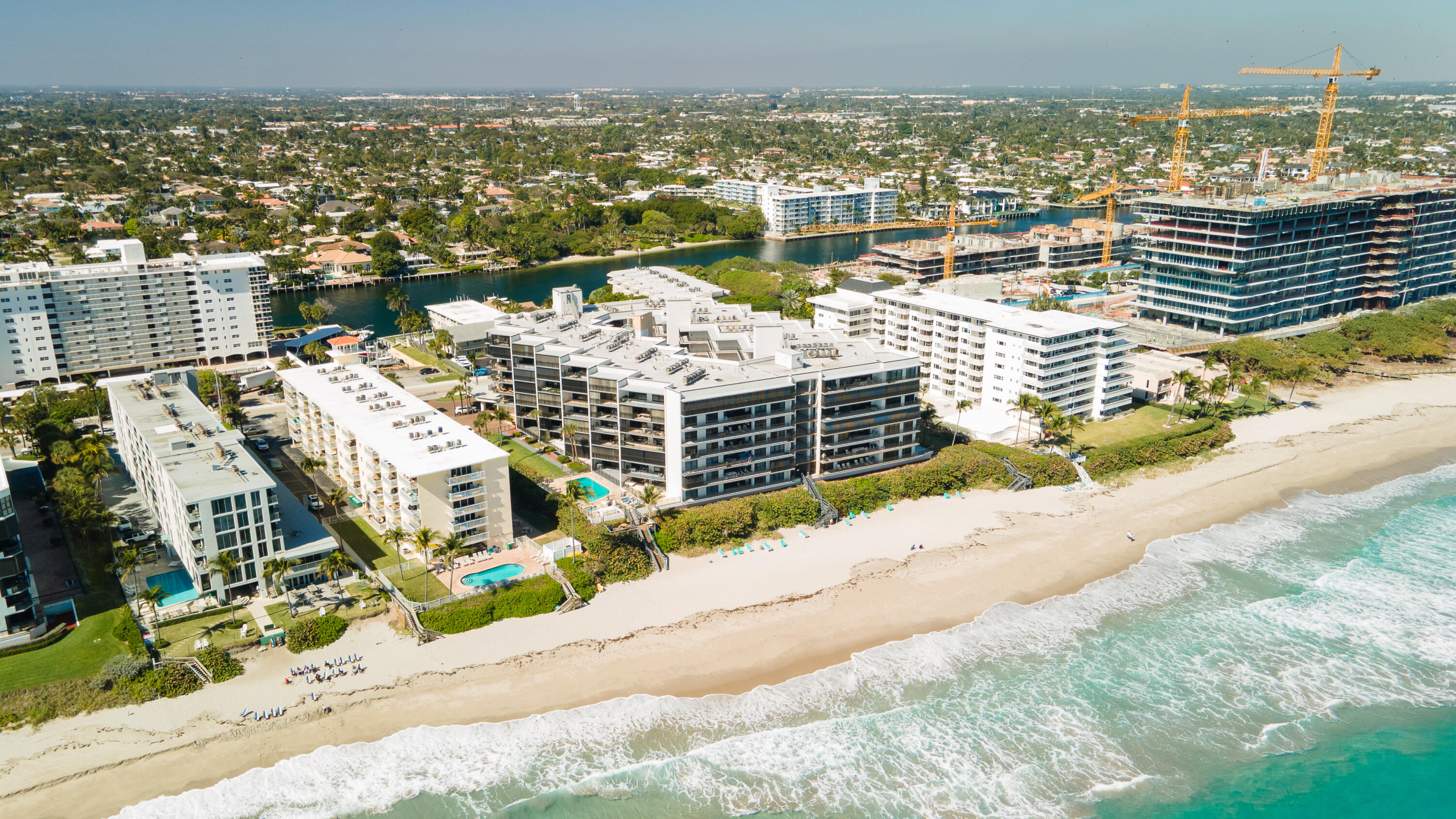 1167 Hillsboro Mile 709