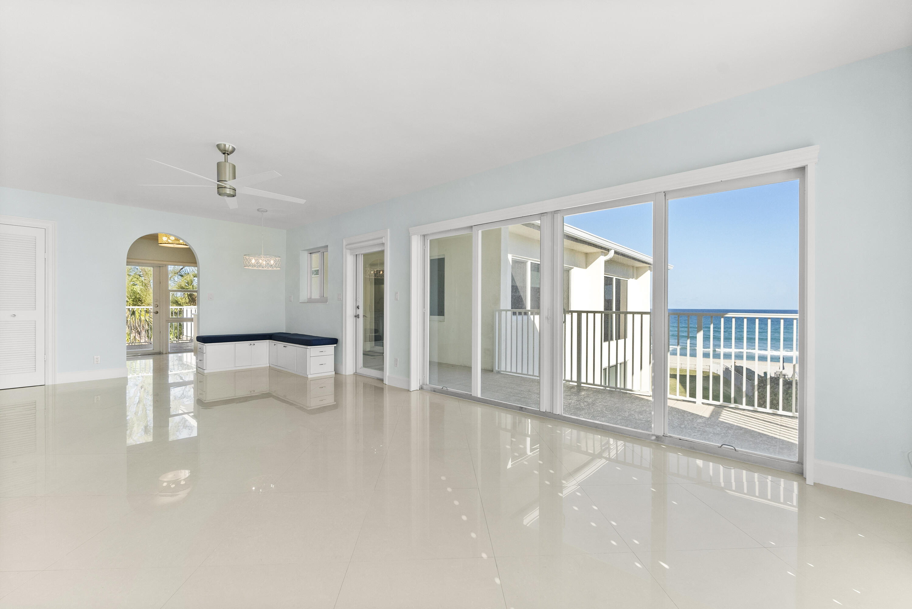 1203 Hillsboro Mile P3, Hillsboro Beach Unit: P3