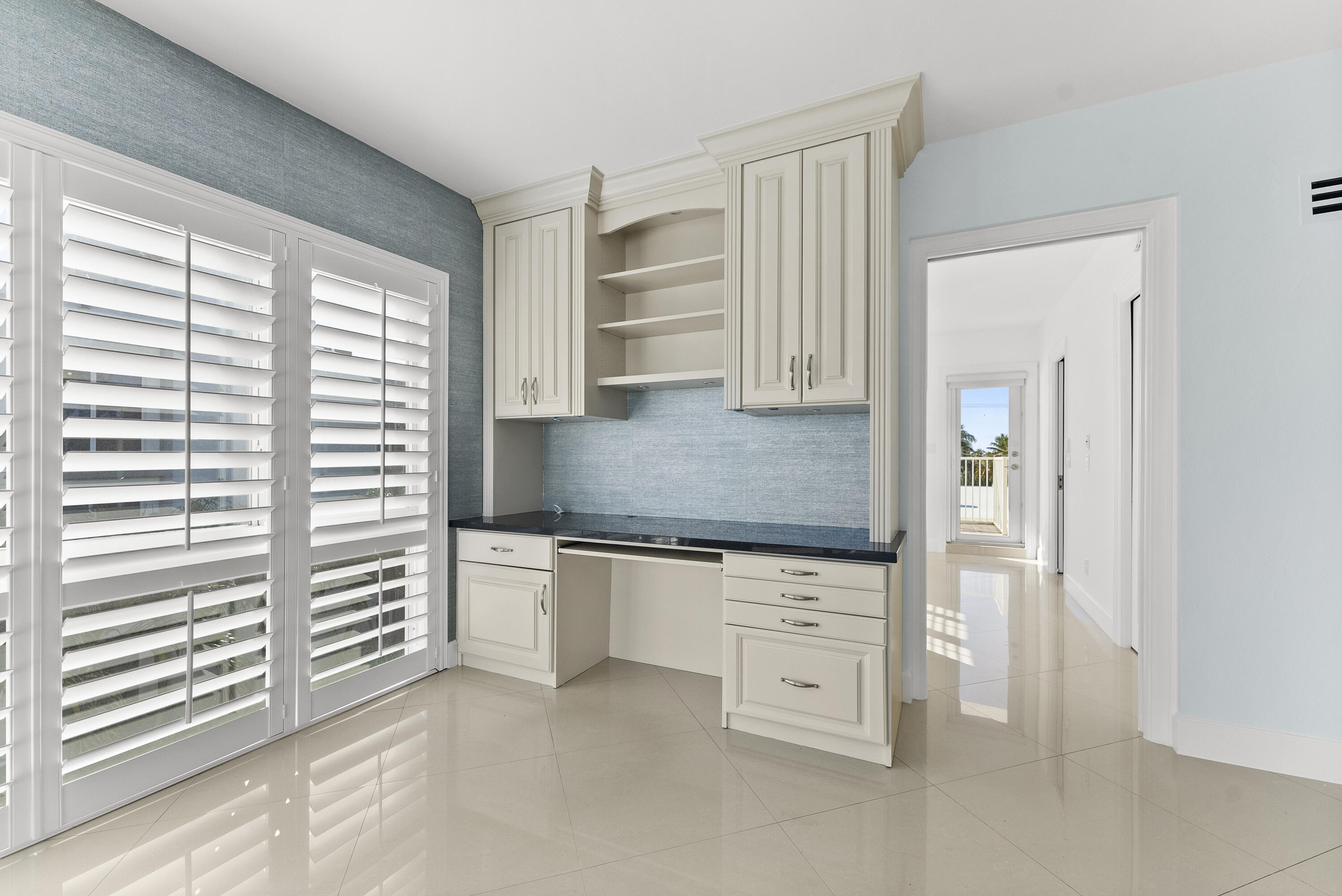 1203 Hillsboro Mile P3, Hillsboro Beach Unit: P3