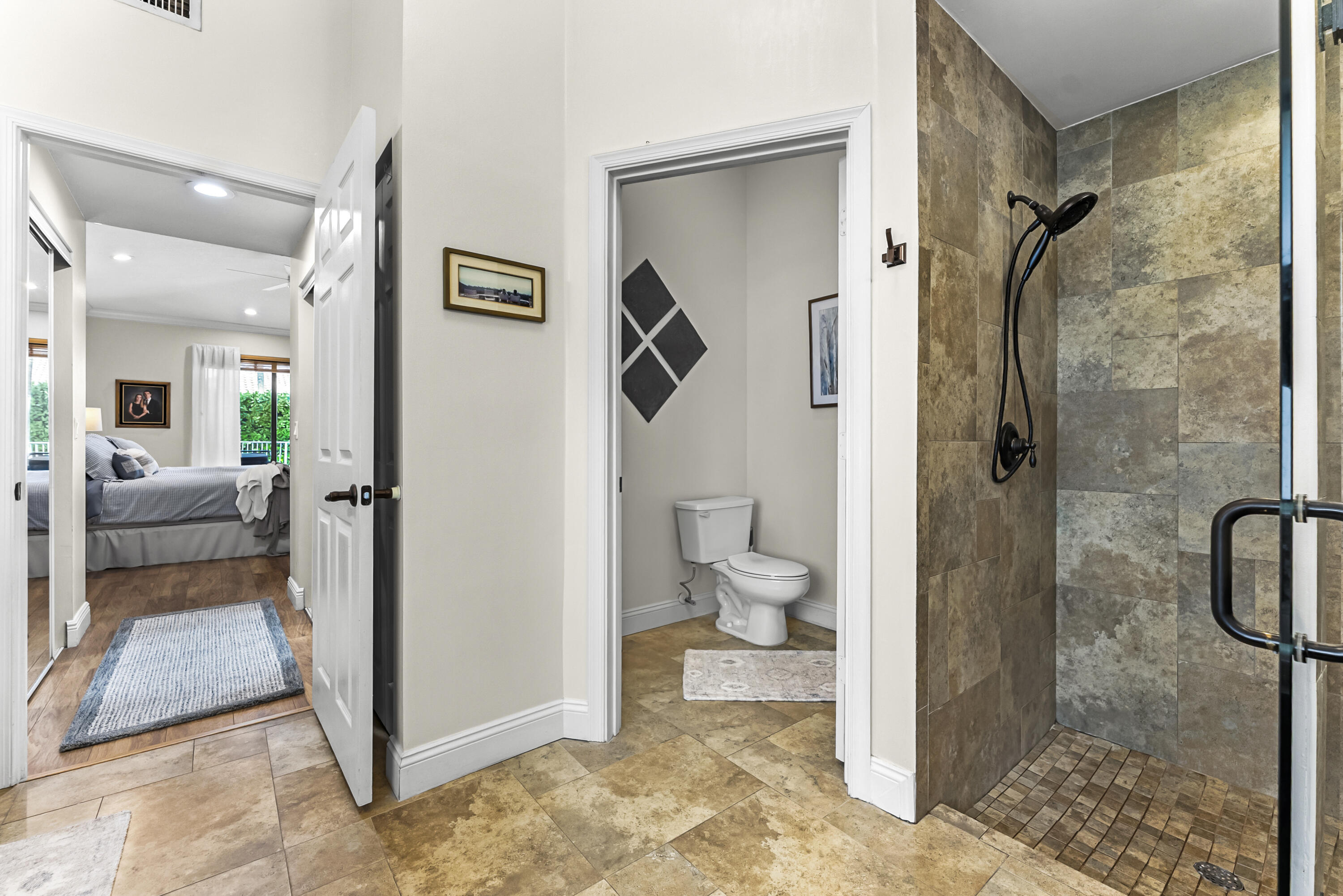 12212 Rockledge Circle