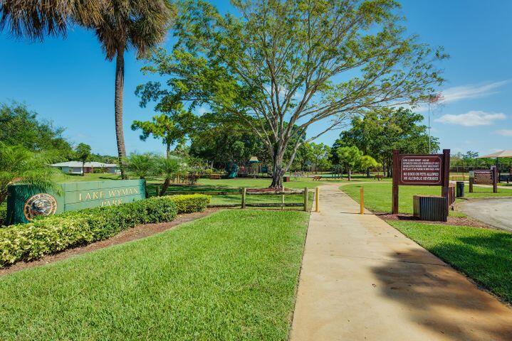 401 NE 10th Ter Terrace