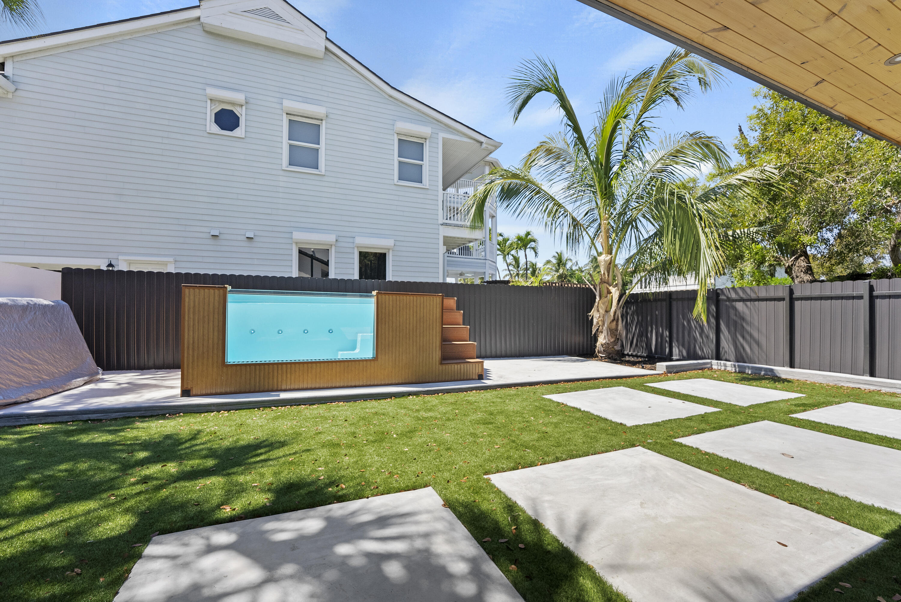 1692 S Ocean Boulevard