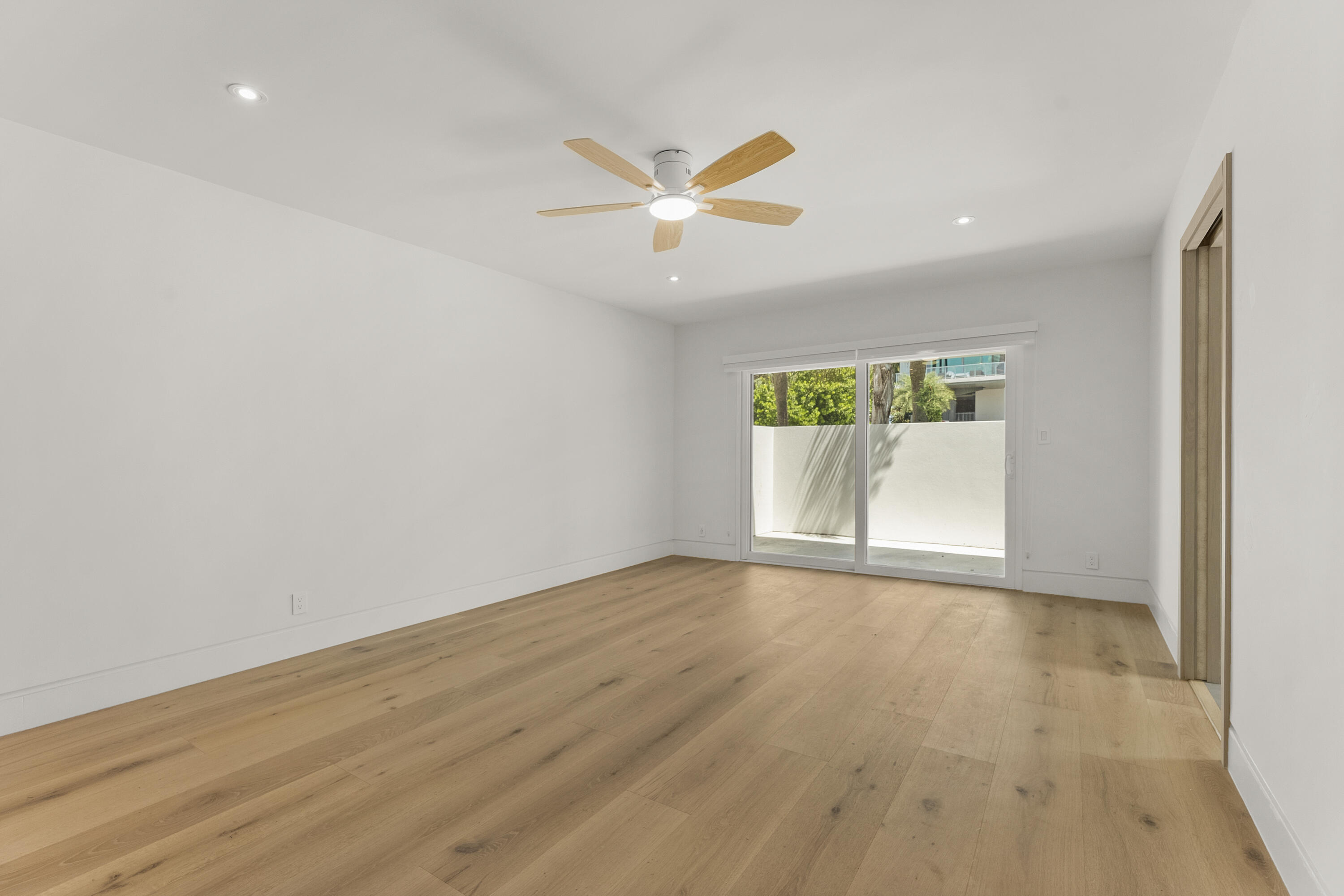 1692 S Ocean Boulevard