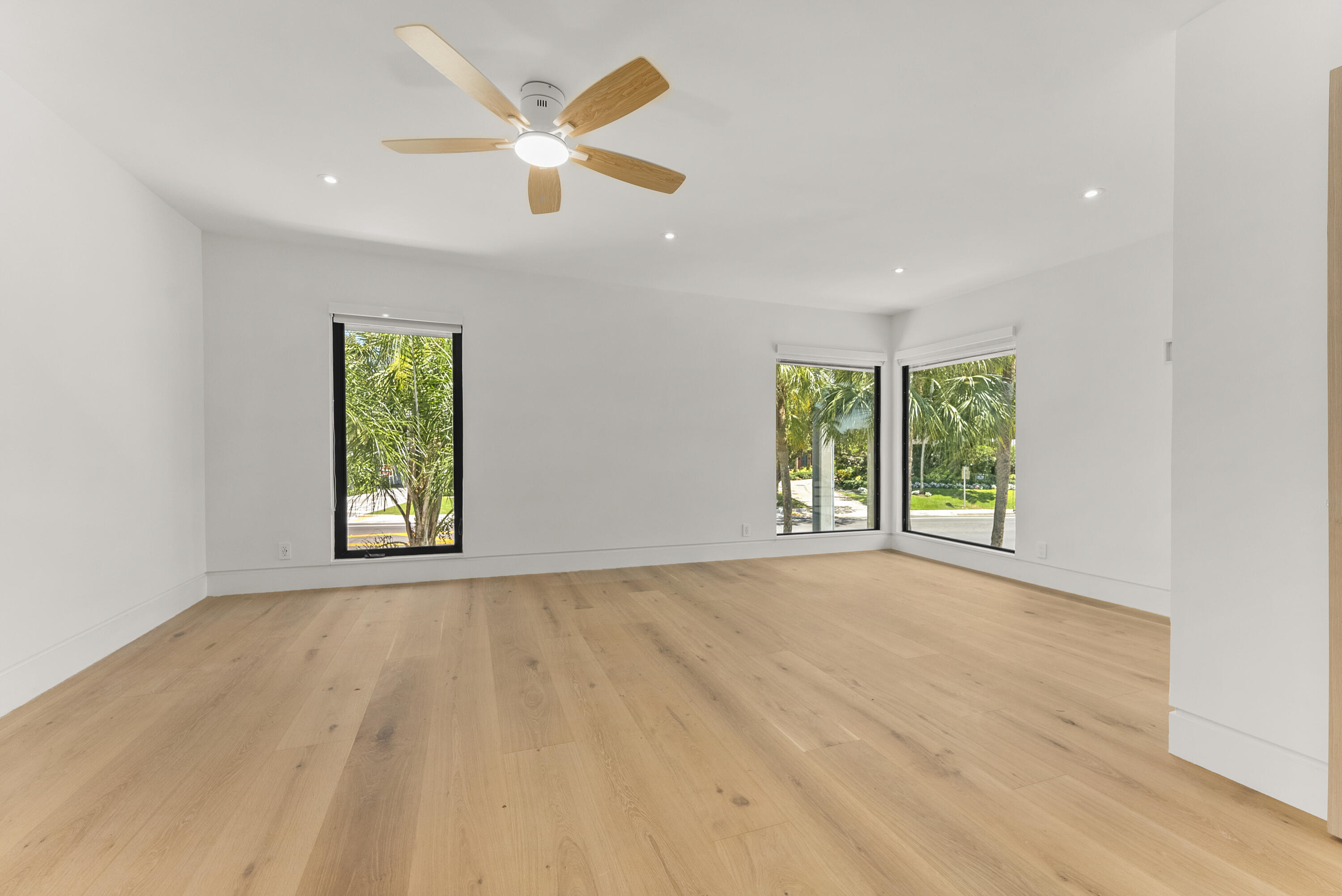 1692 S Ocean Boulevard