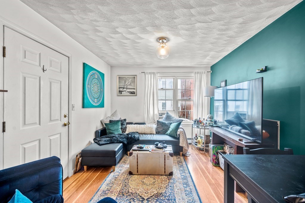 135 Everett St