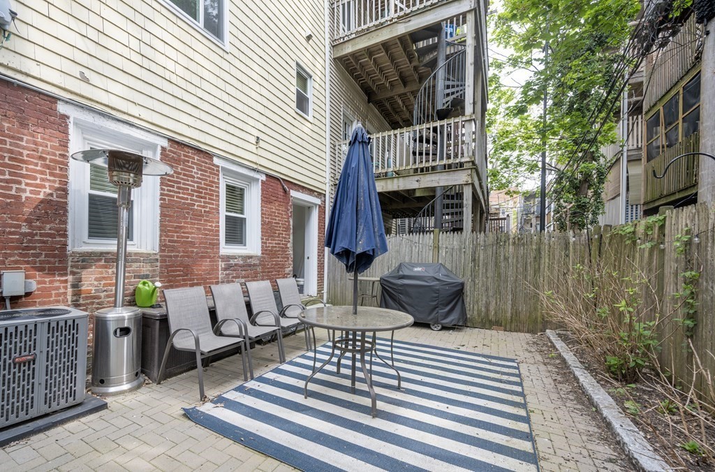 171 H St # 1