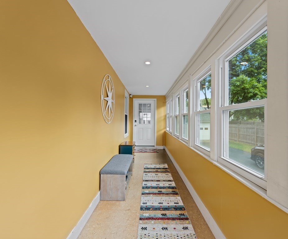 43 Walnut Ave