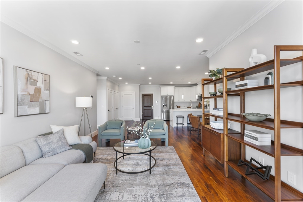 87 Medford St Unit: 504