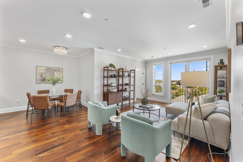 87 Medford St Unit: 504