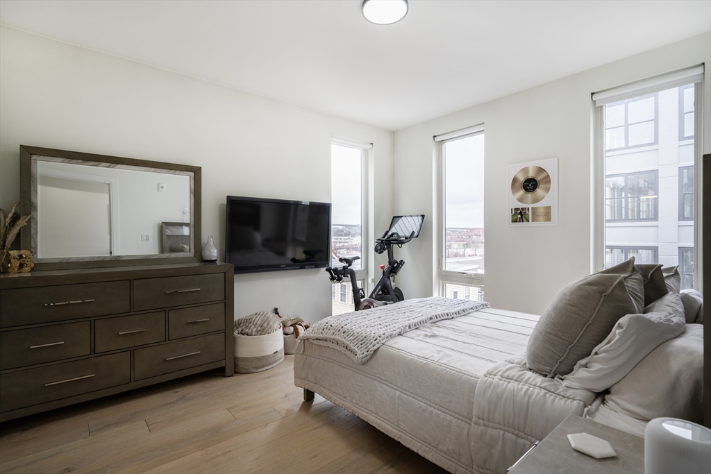 101 Condor St # A Unit: 301 A