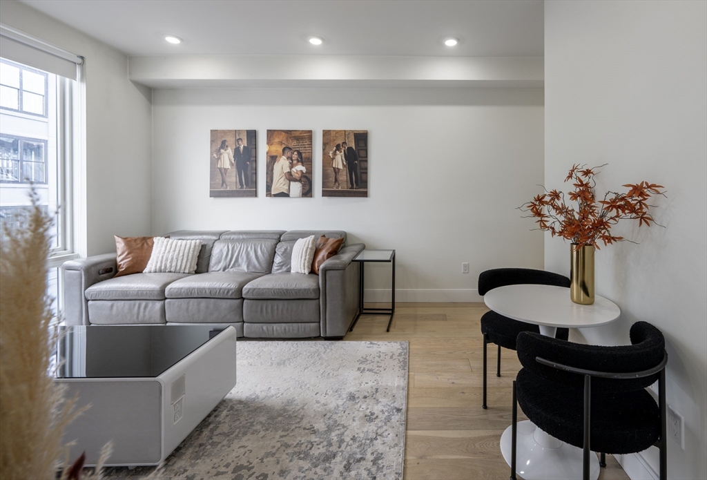 101 Condor St # A Unit: 301 A