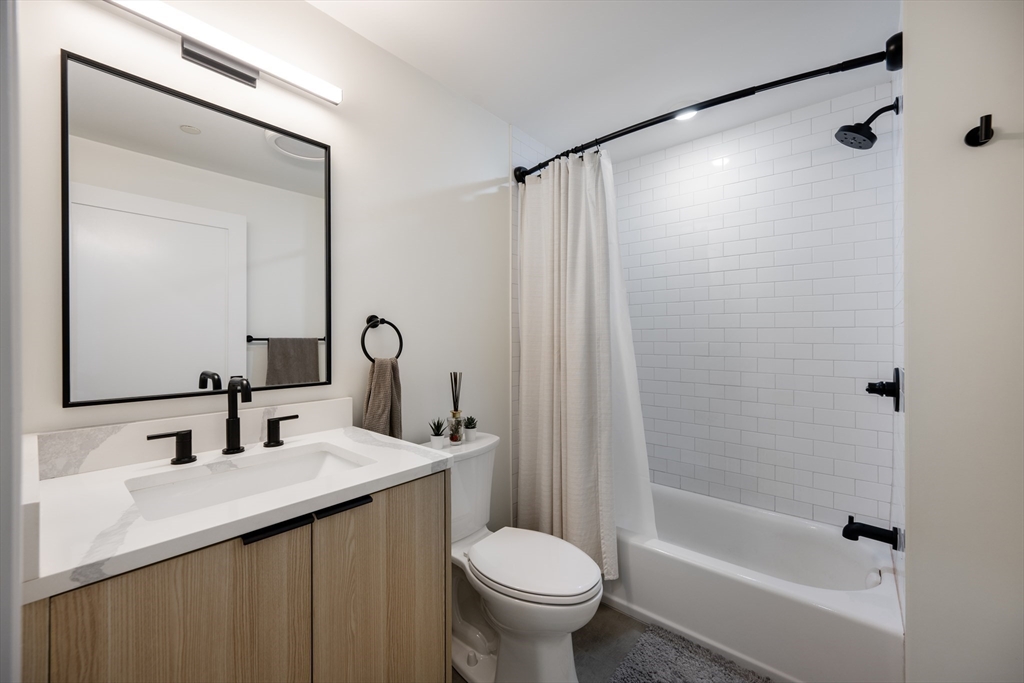 101 Condor St # A Unit: 301 A