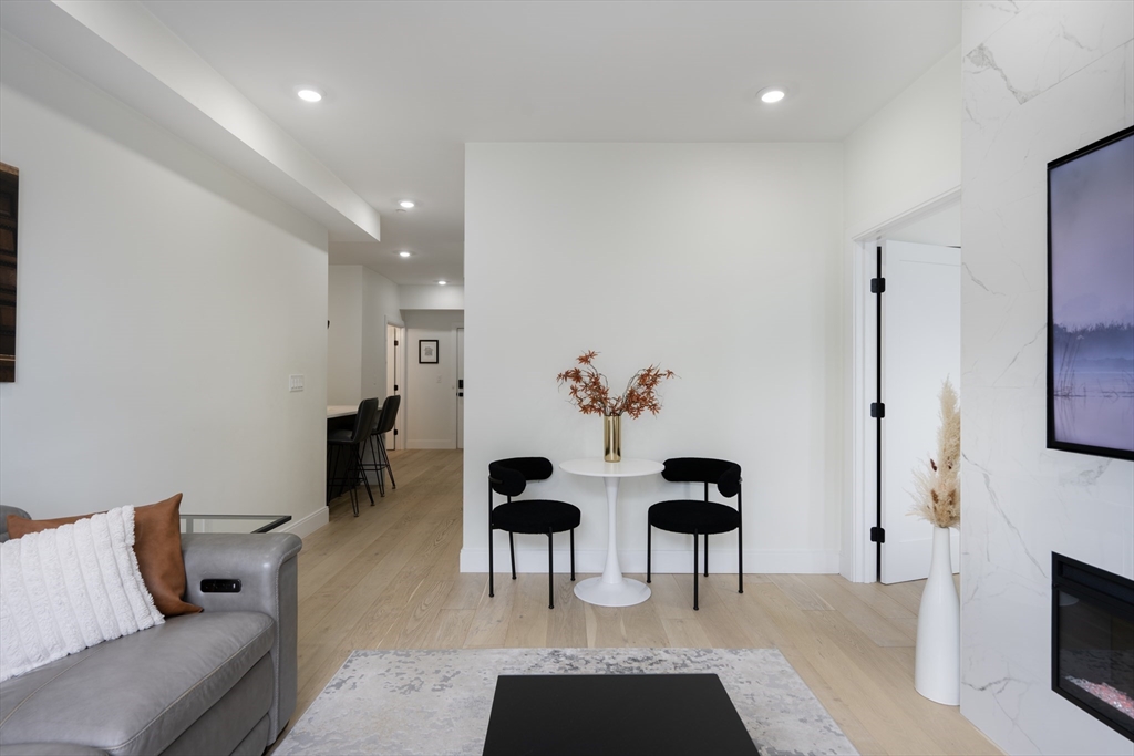 101 Condor St # A Unit: 301 A