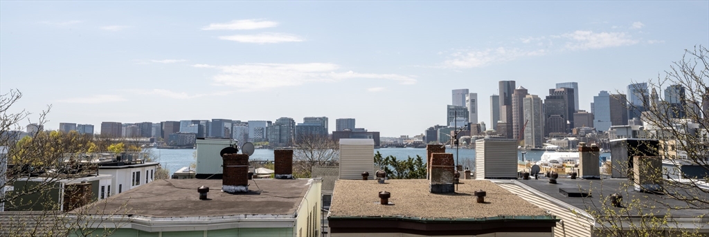 100 Webster St # 3