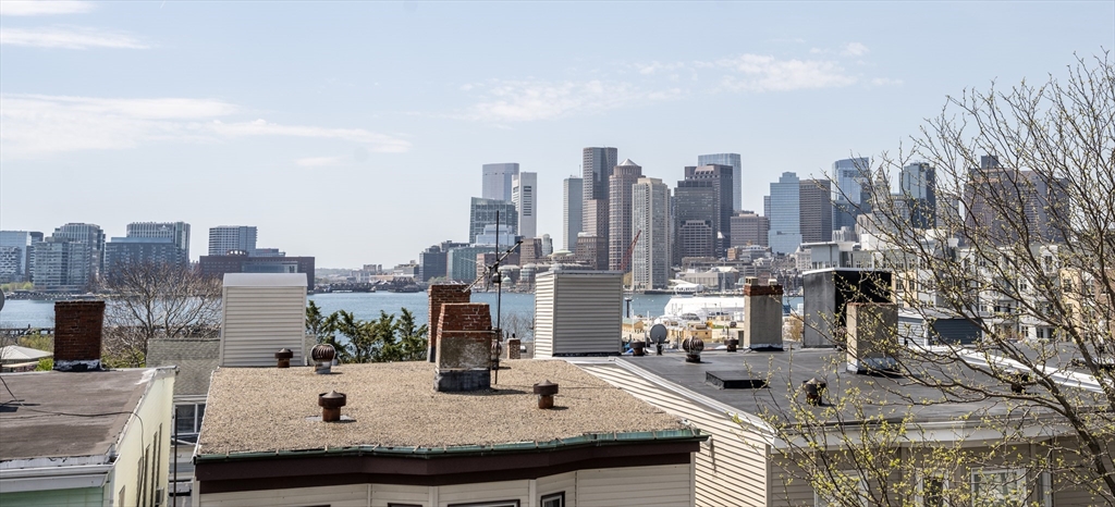 100 Webster St # 3