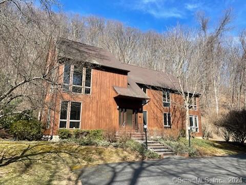 517 Litchfield Road