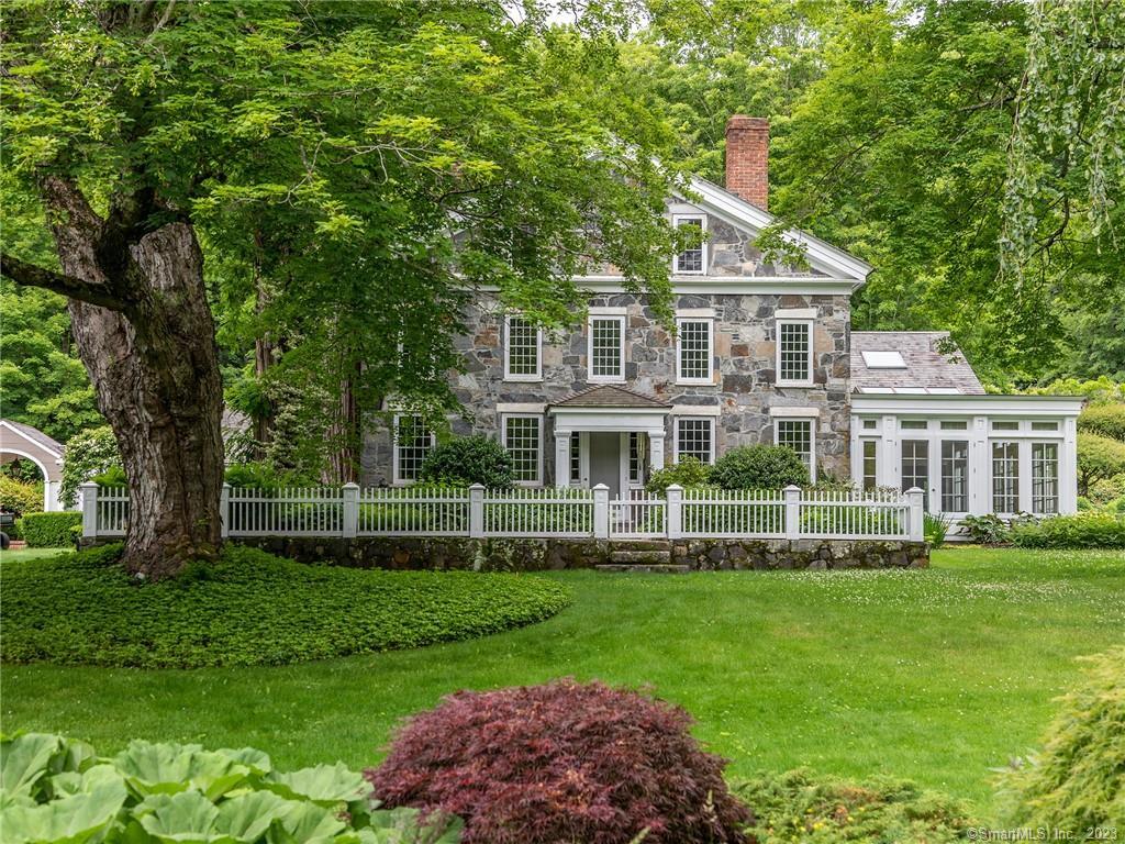 27 Macedonia Brook Road