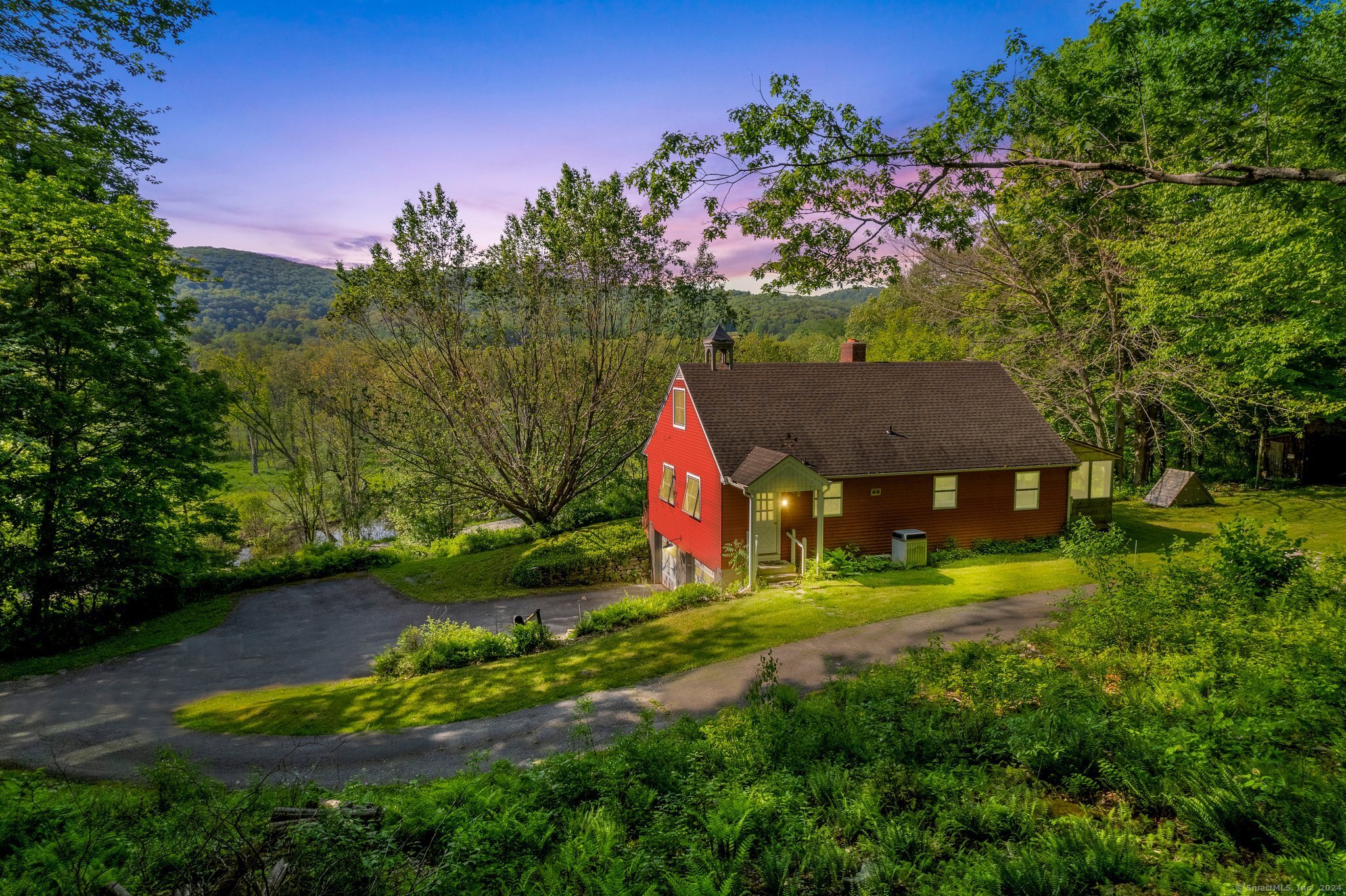 13 Mud Pond Road