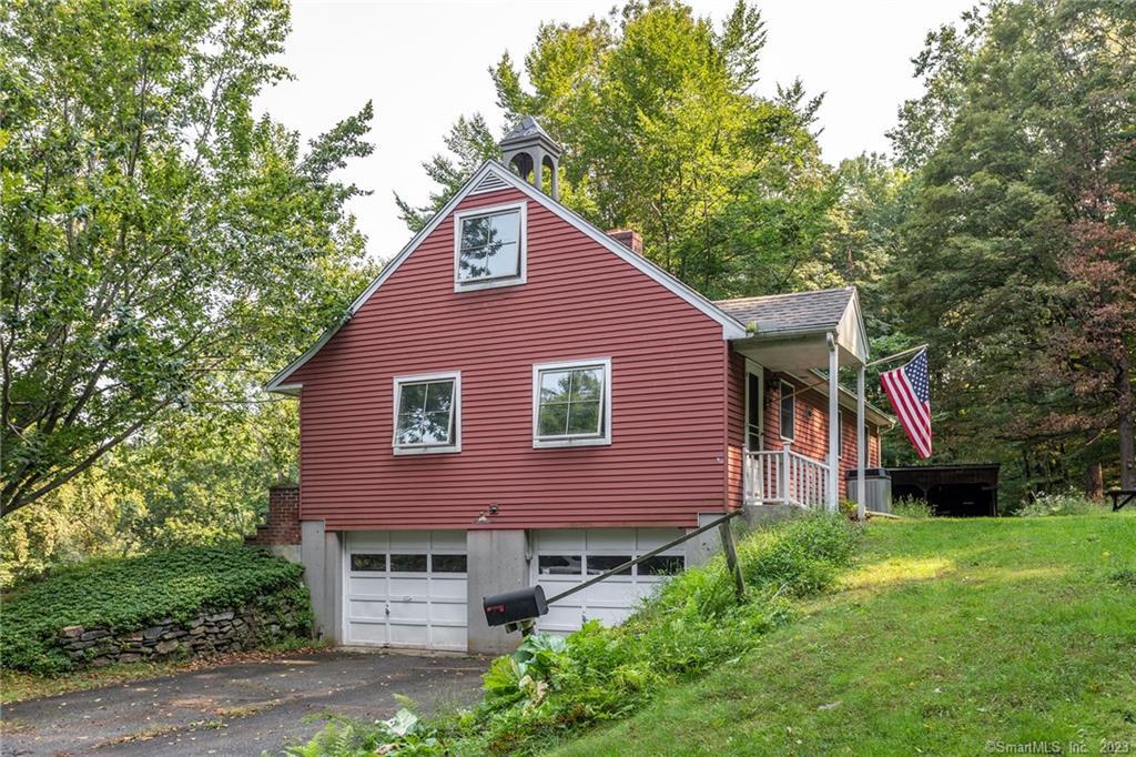 13 Mud Pond Road