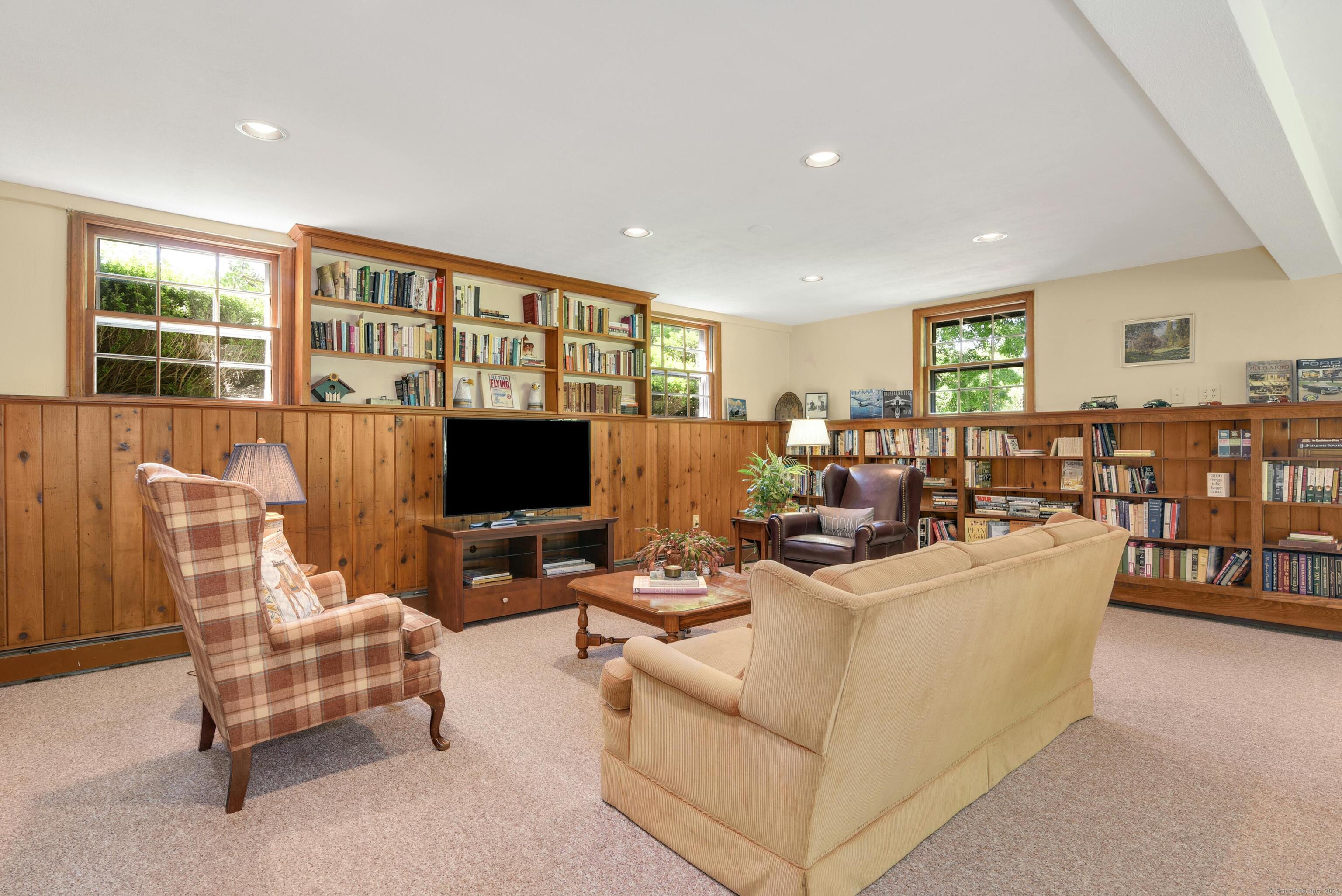 9 Deacon Abbott Road