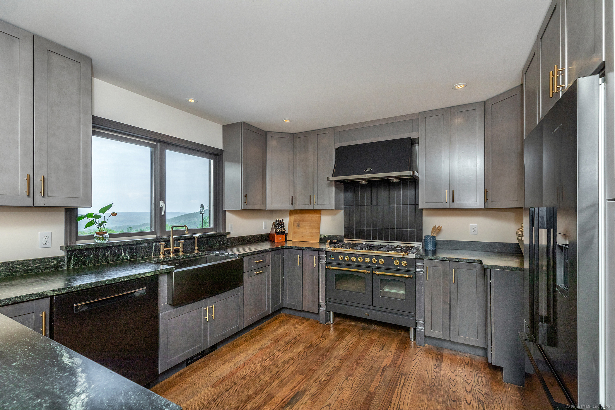 187 Warren Hill Road