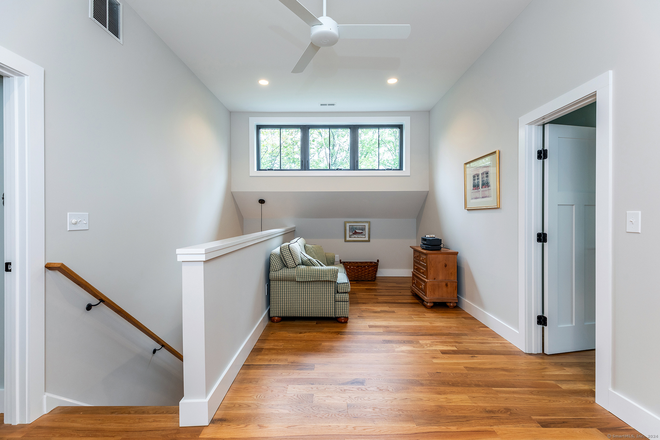15 Holiday Point Road