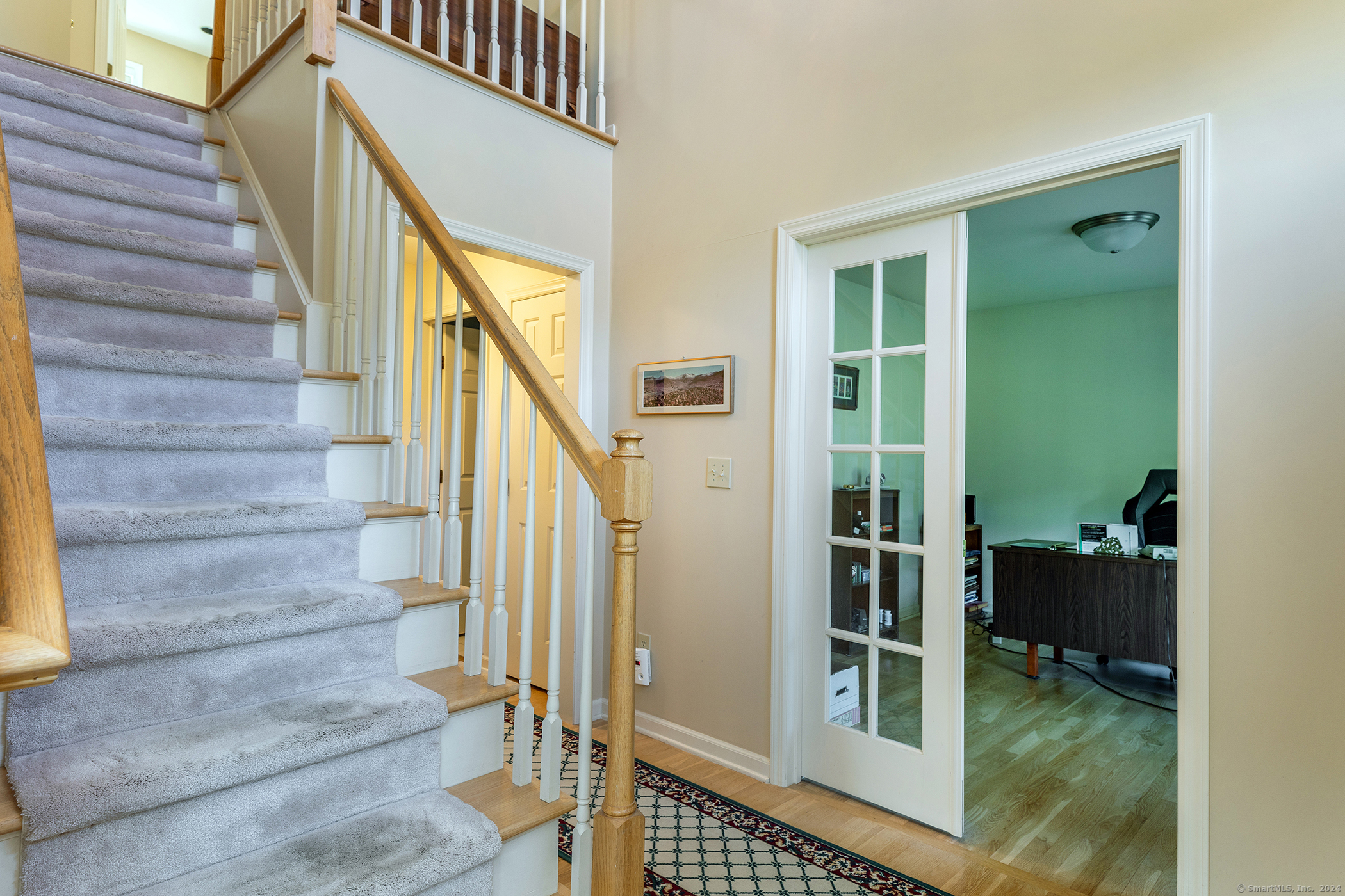 6 Mill Pond Road