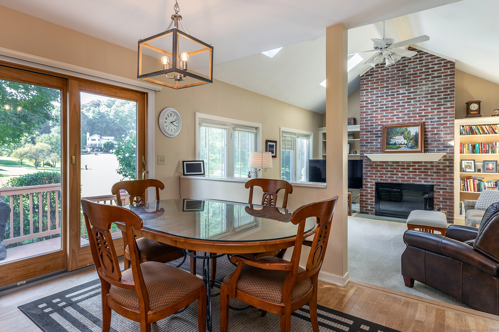 6 Mill Pond Road