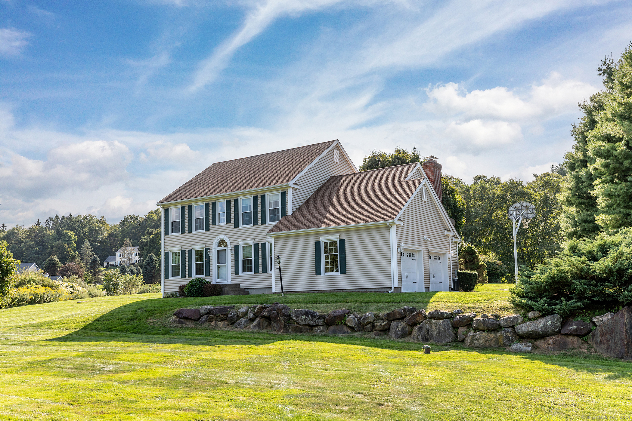 6 Mill Pond Road