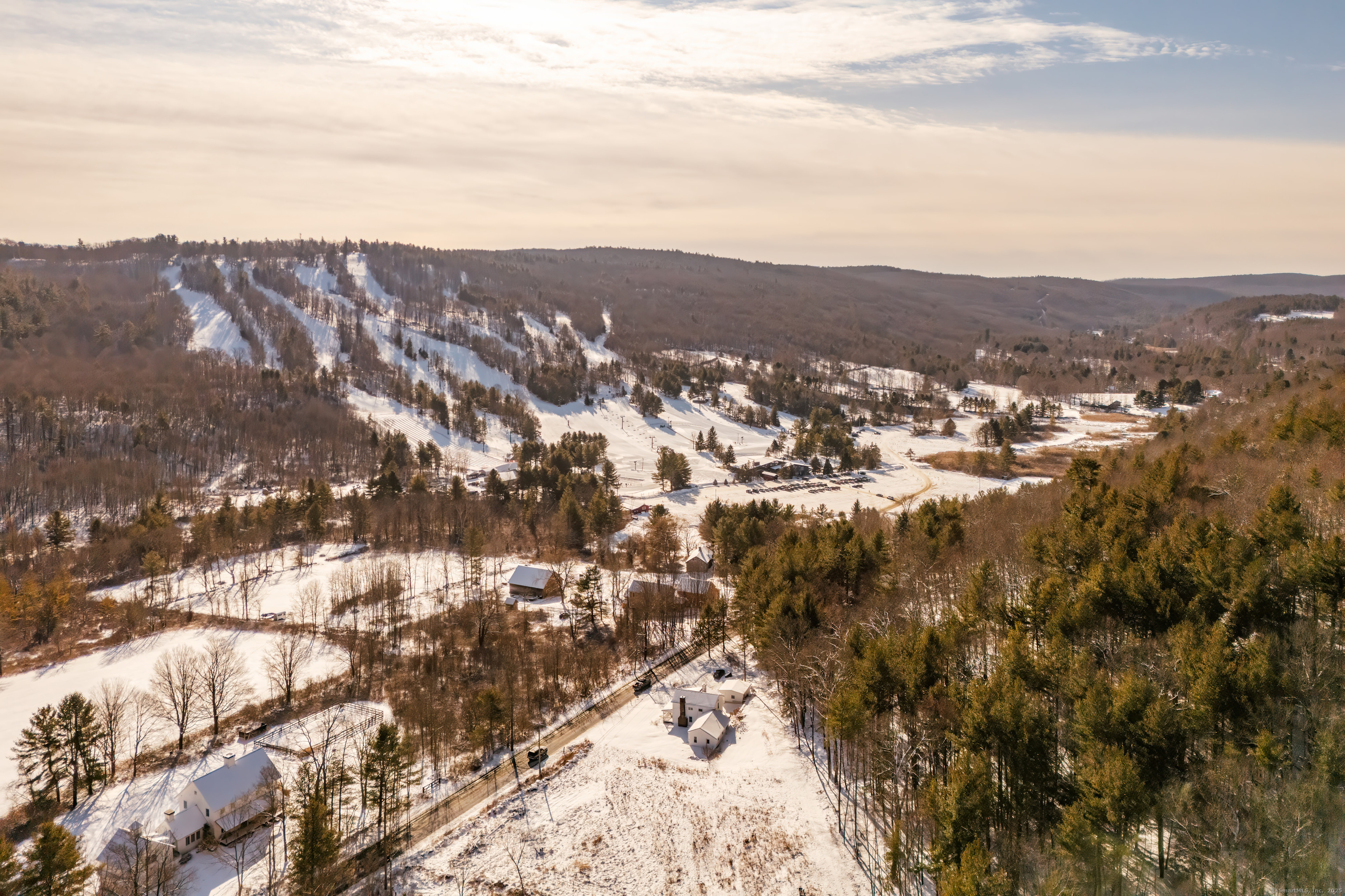 39 Great Hollow Road