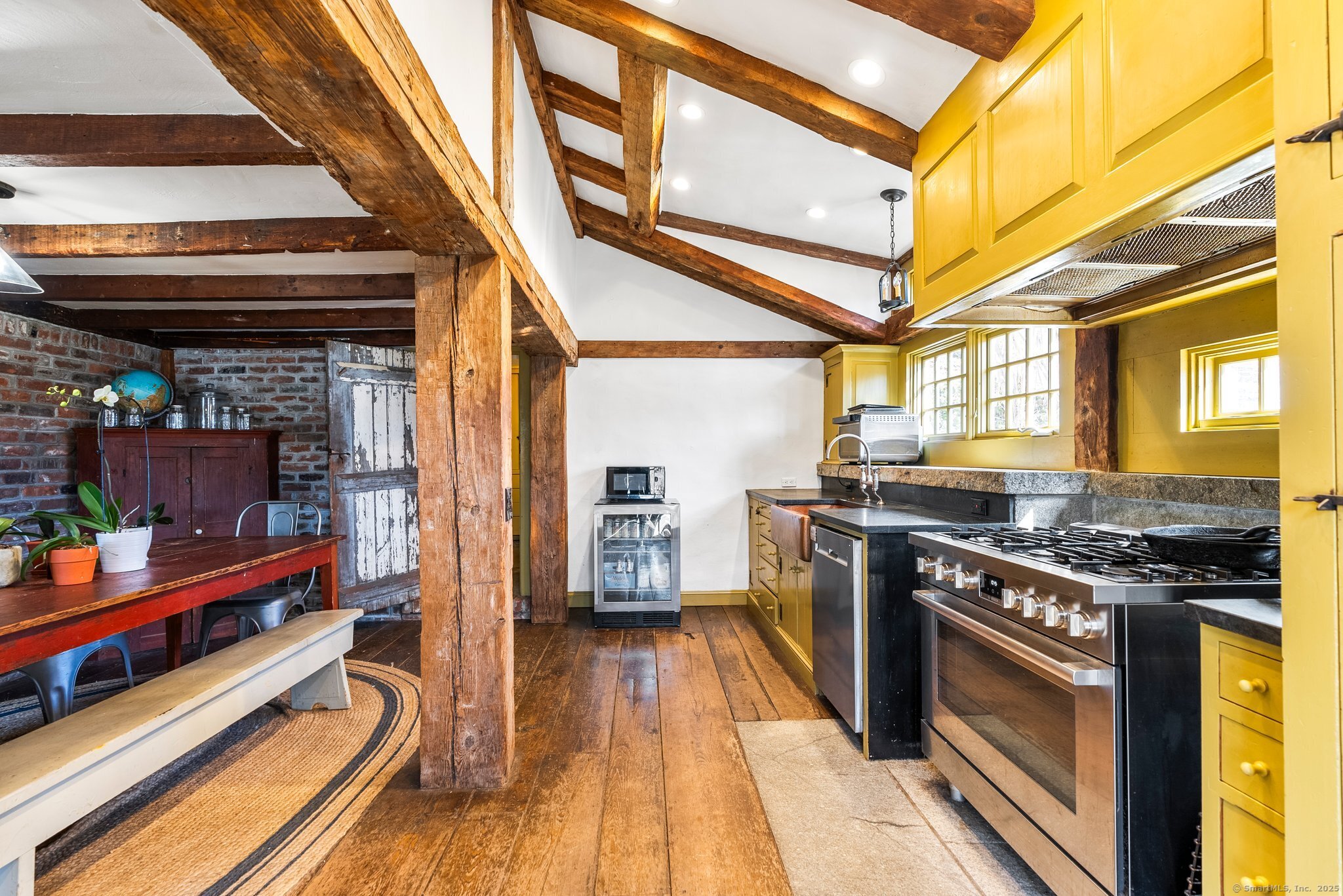 1 Coburn Road West