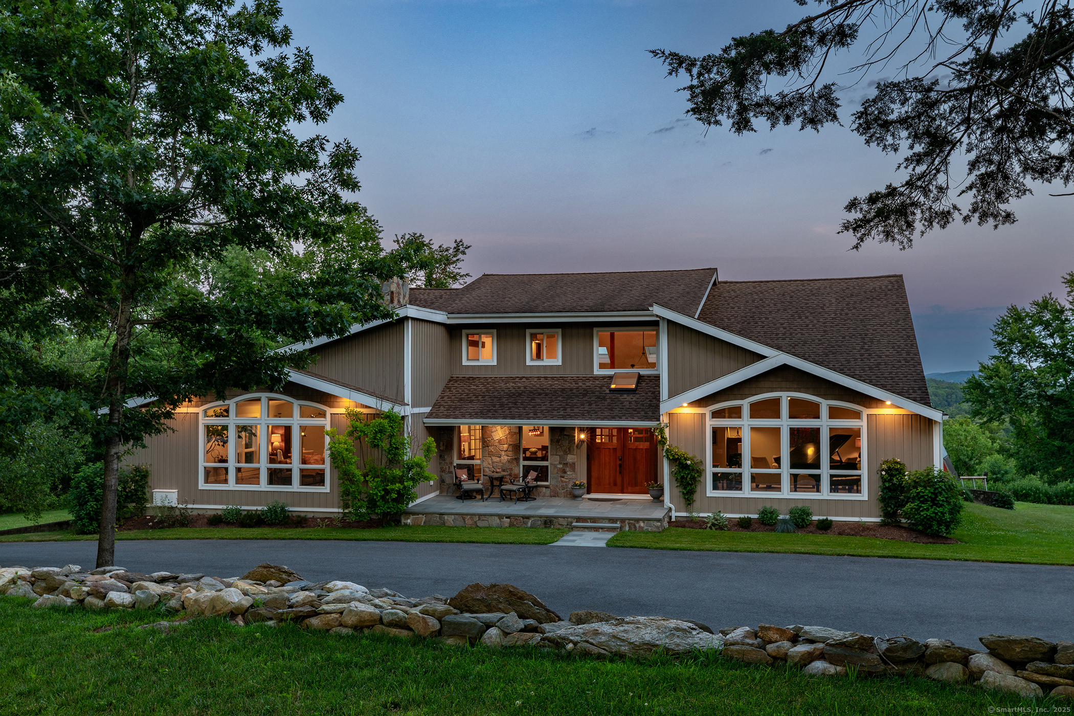 1 Cloverleaf Farm South
