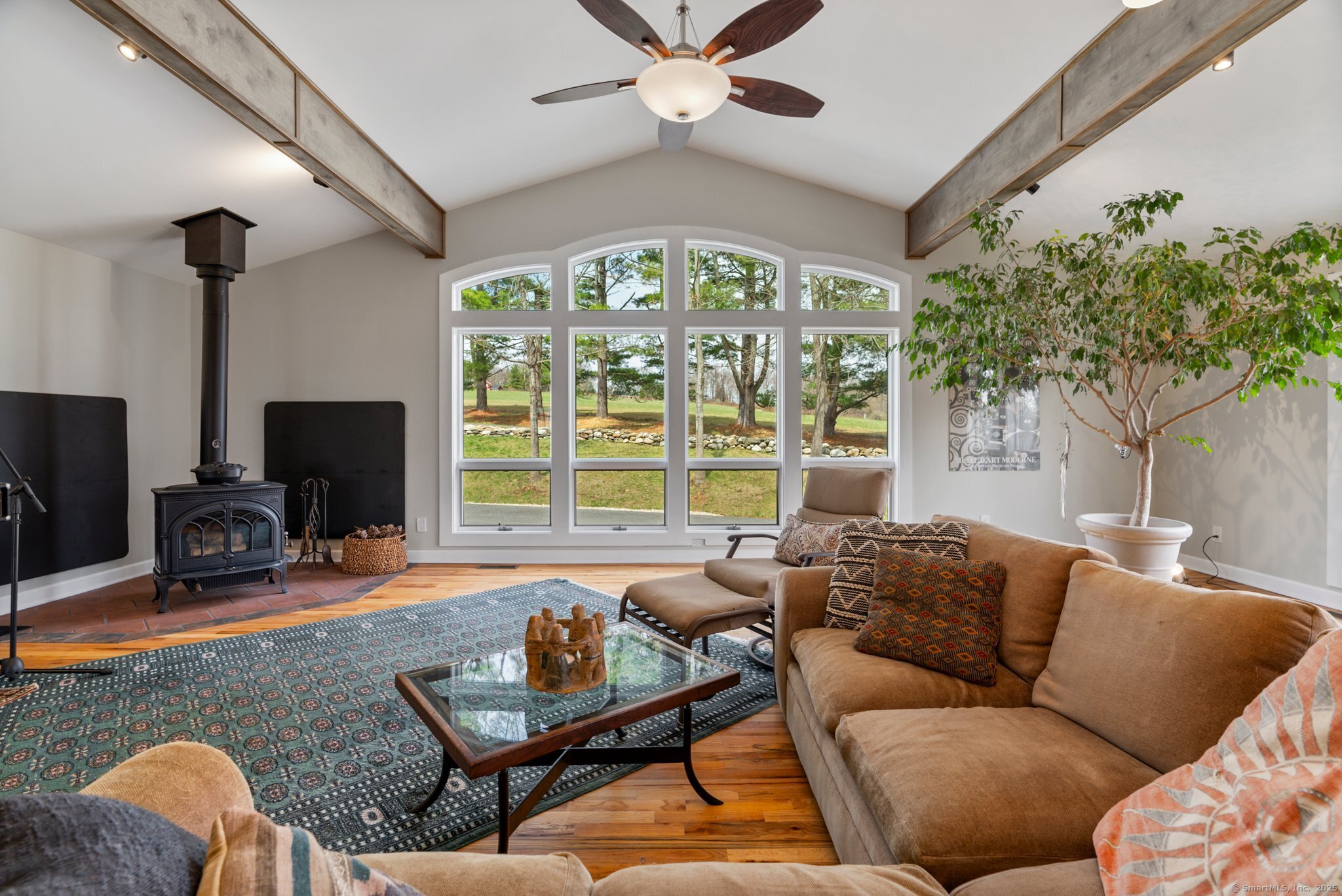 1 Cloverleaf Farm South