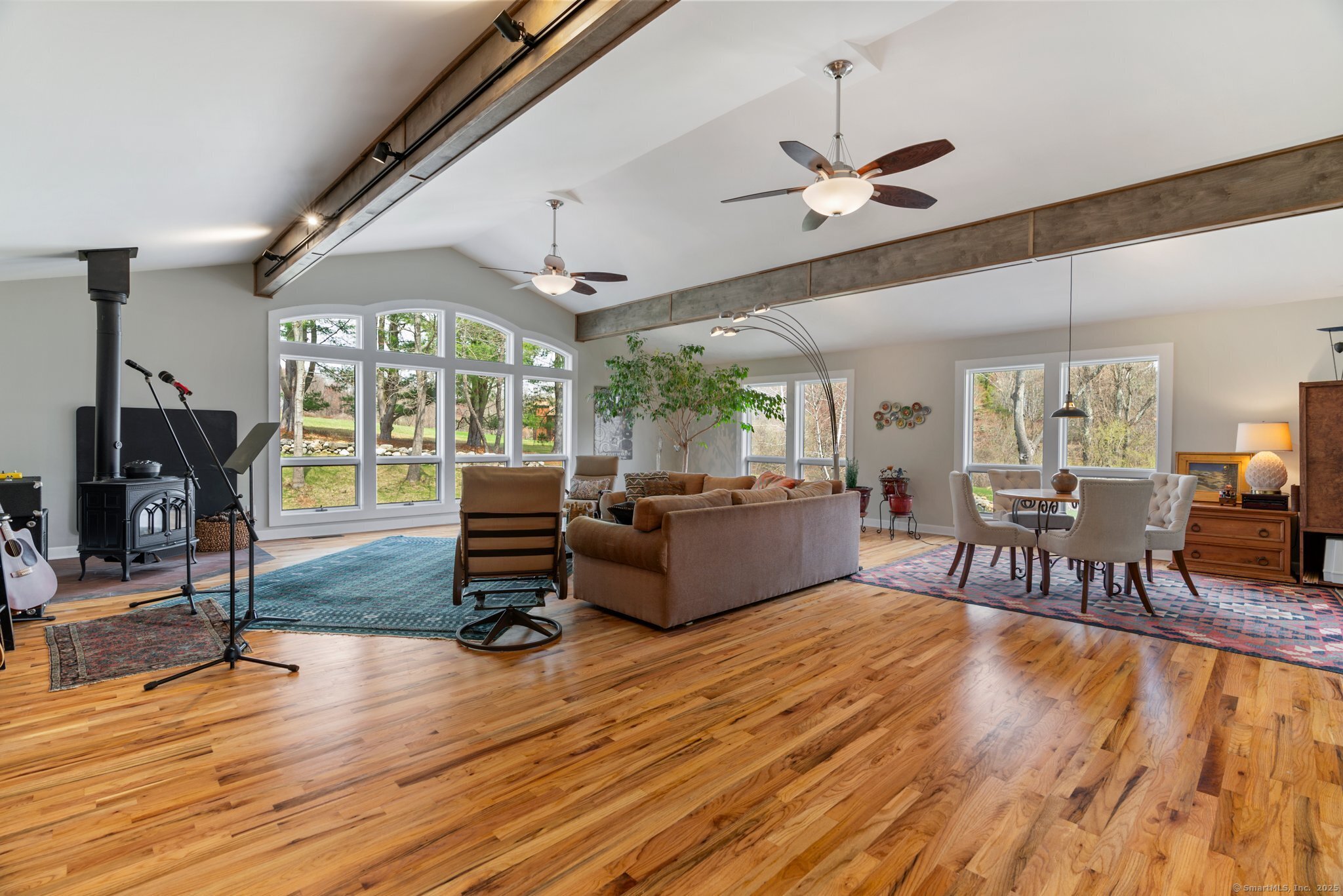 1 Cloverleaf Farm South