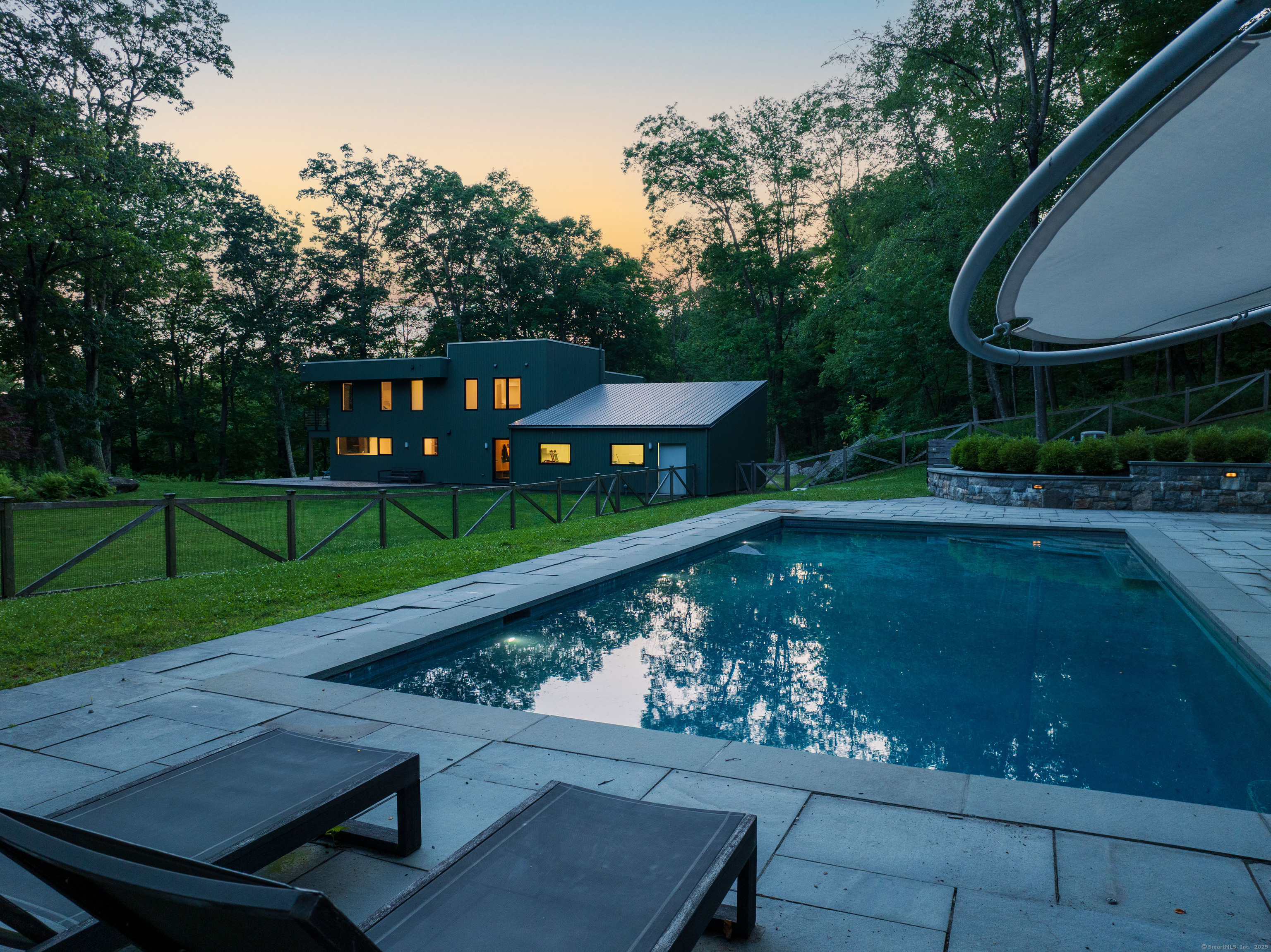 9 Overlook Drive