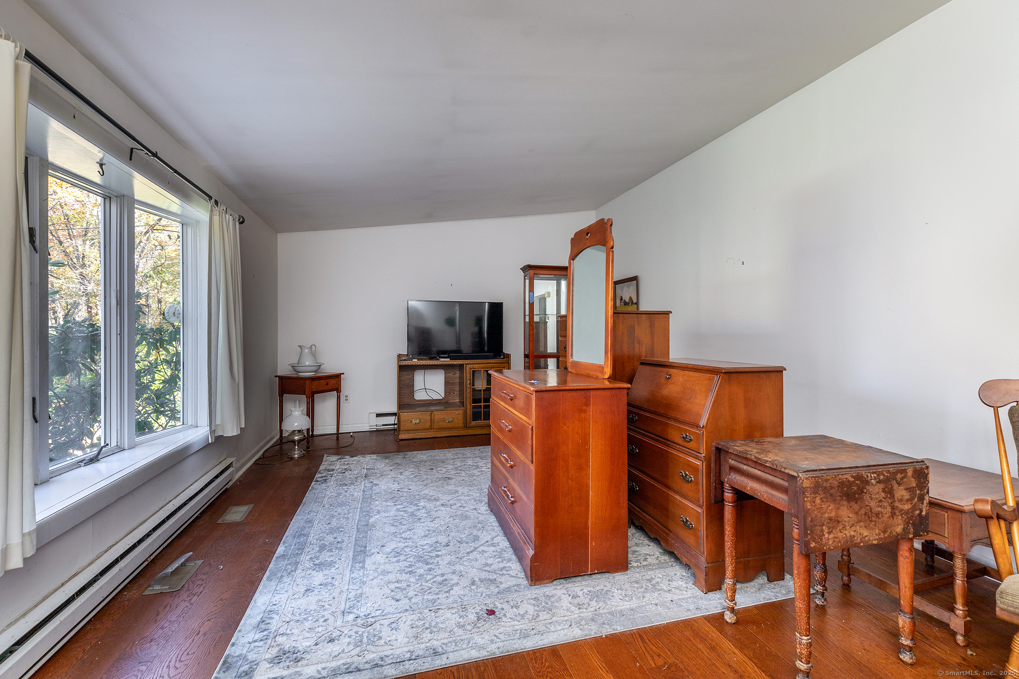 147 Litchfield Turnpike