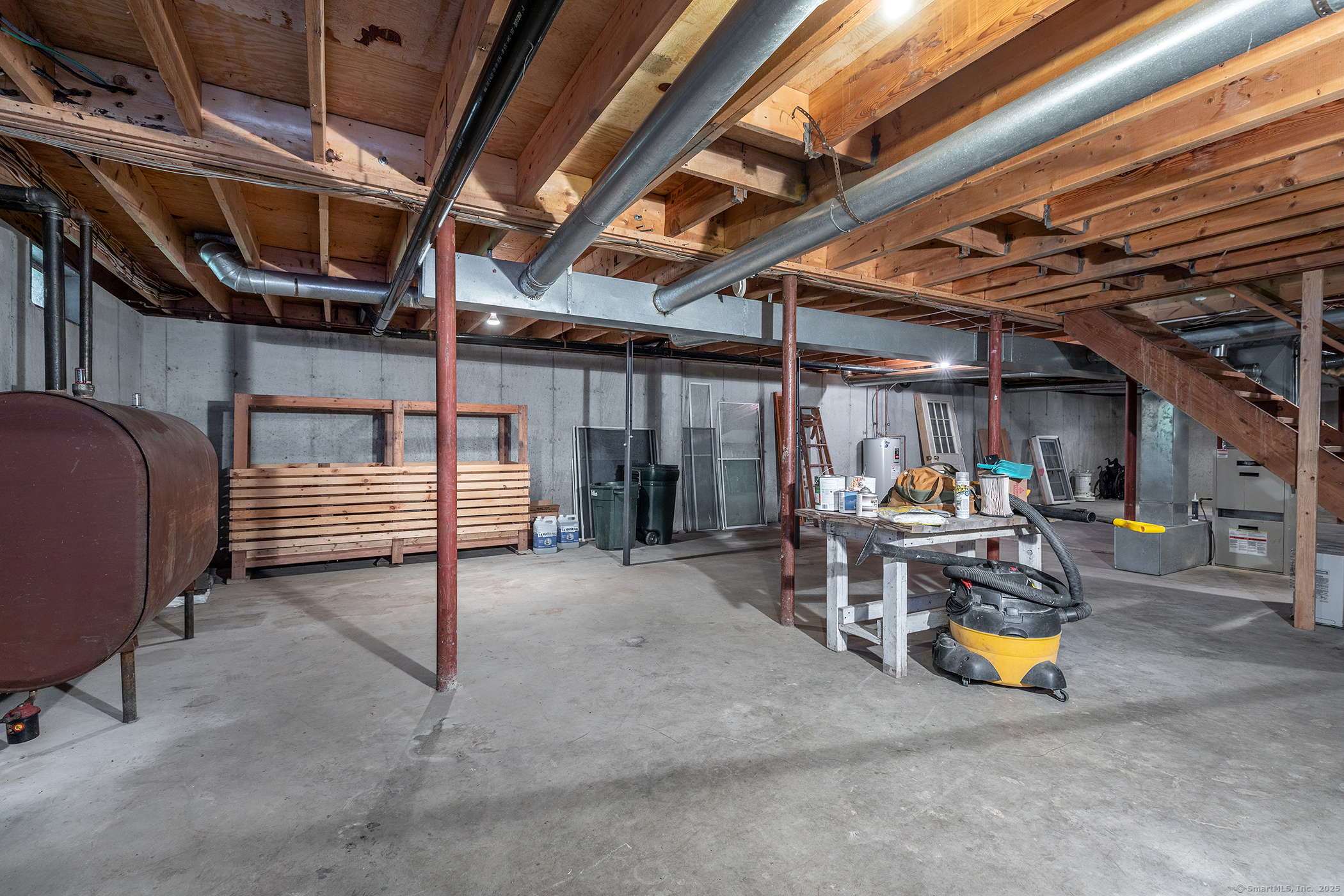 147 Litchfield Turnpike