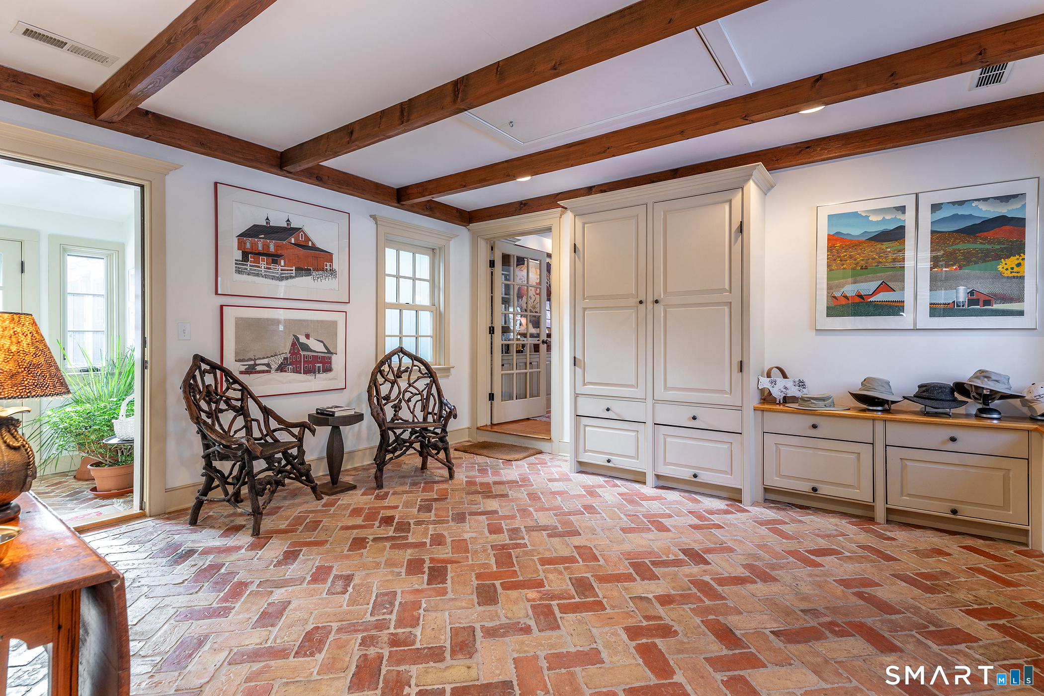 2 Great Elm Drive