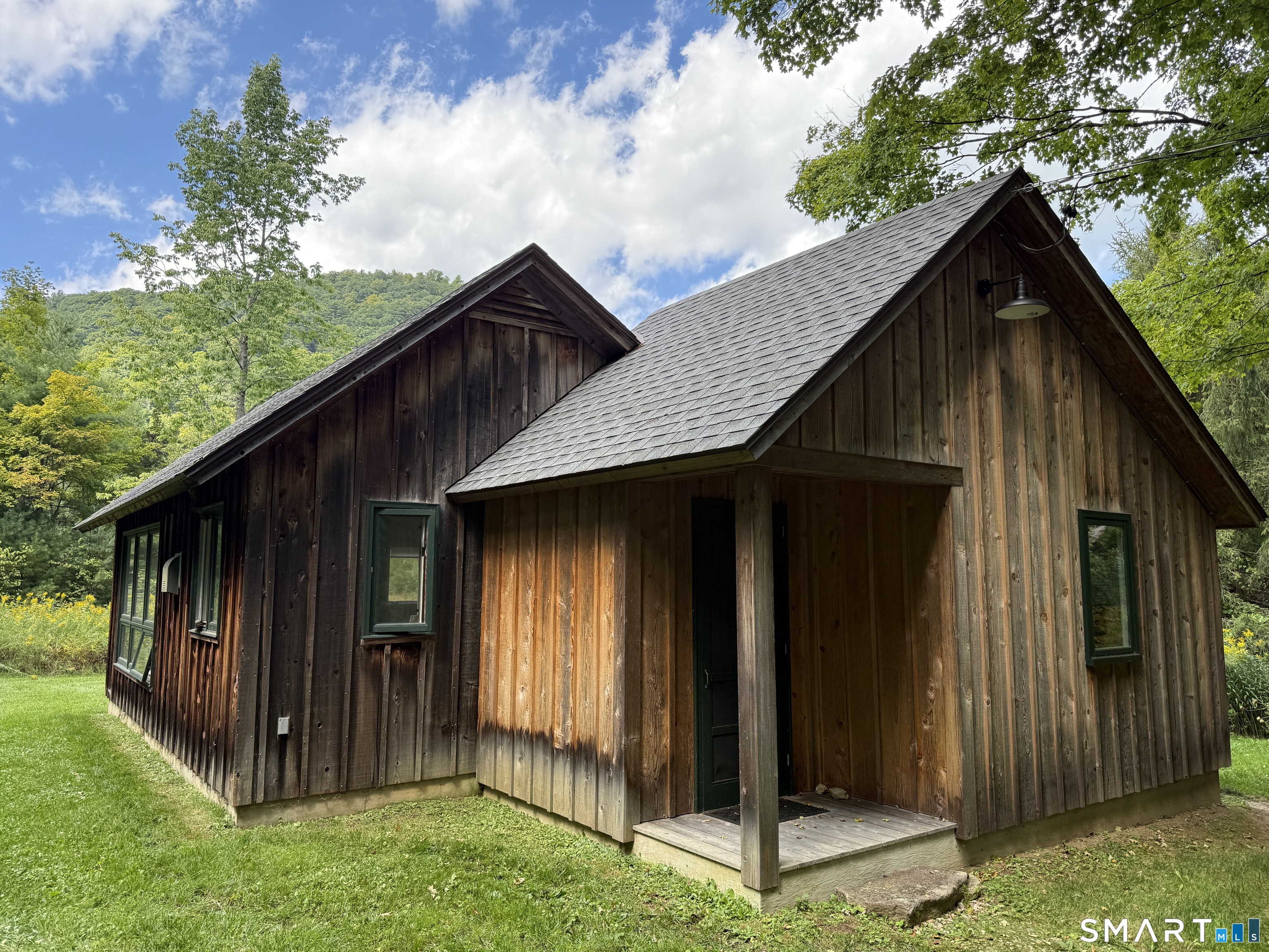 12 Red Rock Road