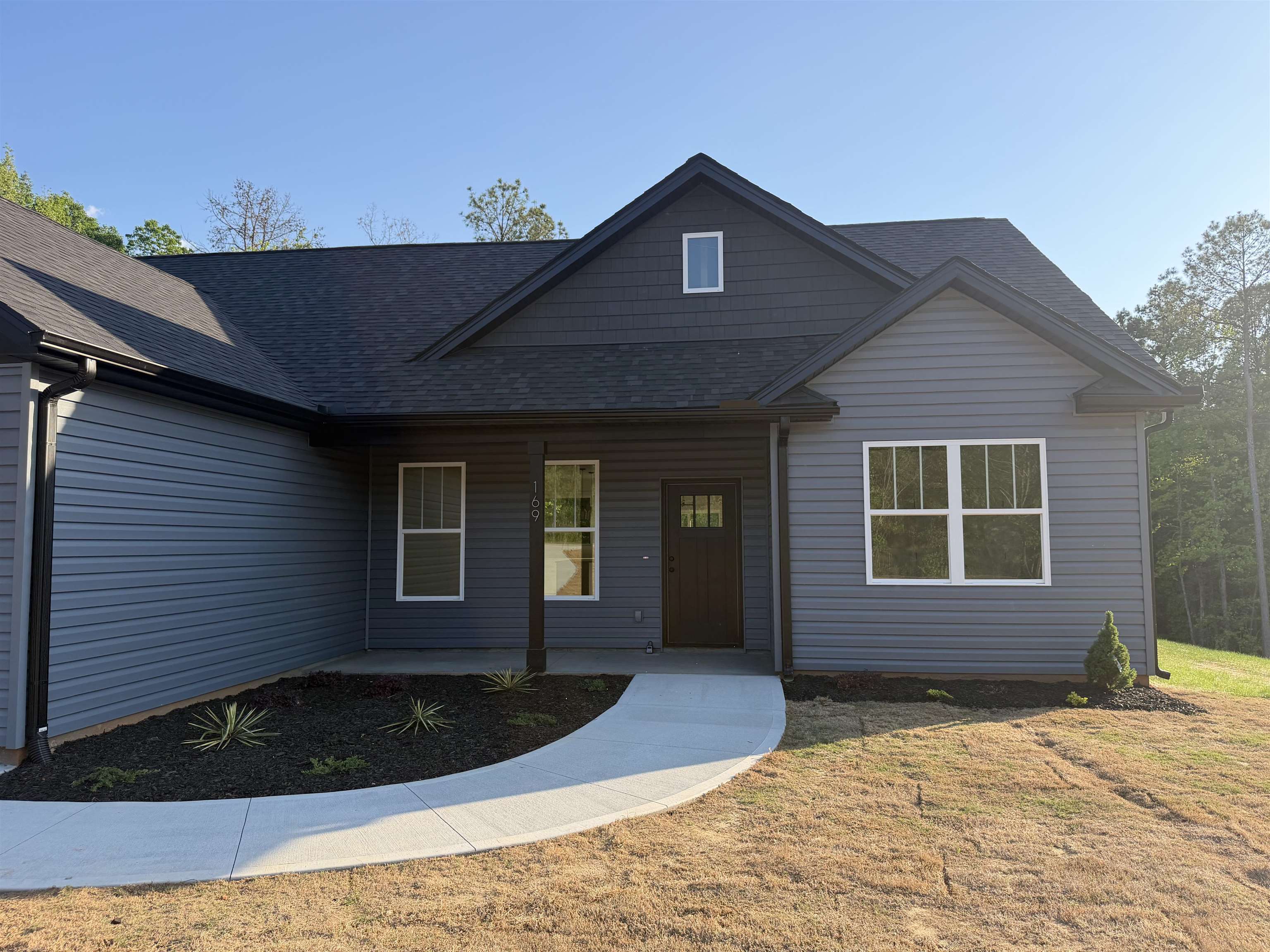 169 Susans Road
