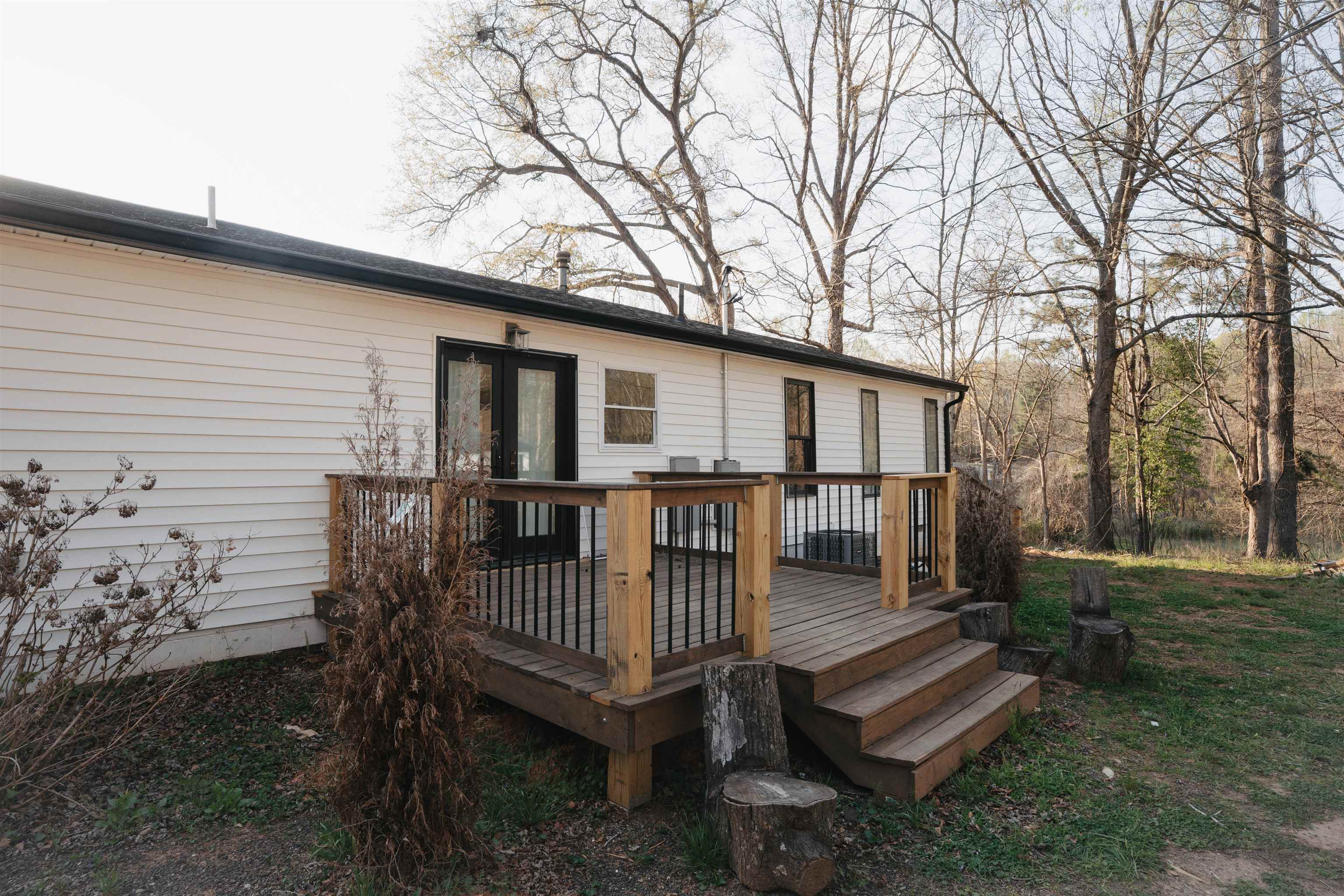 344 Bobo Road