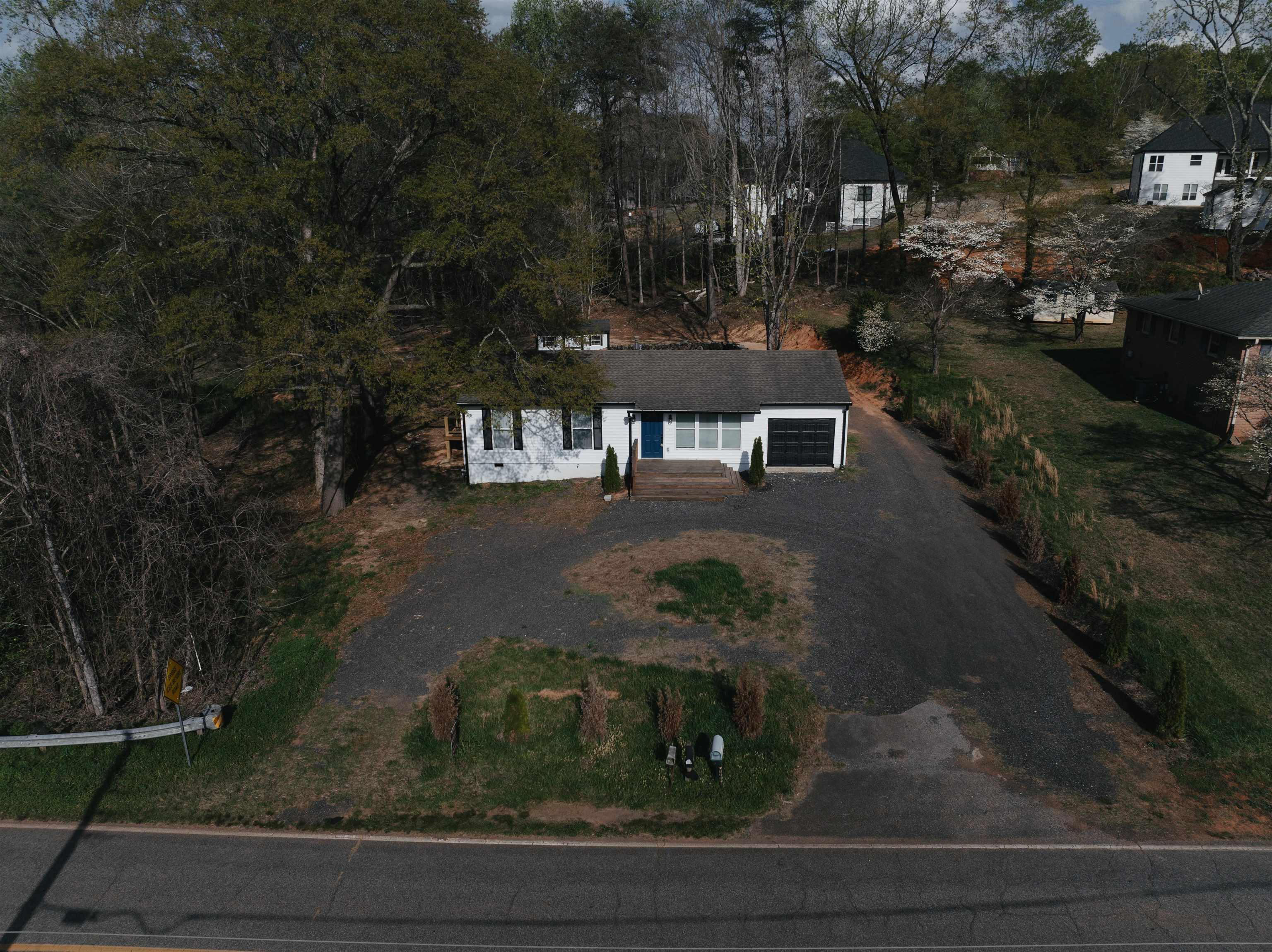 344 Bobo Road