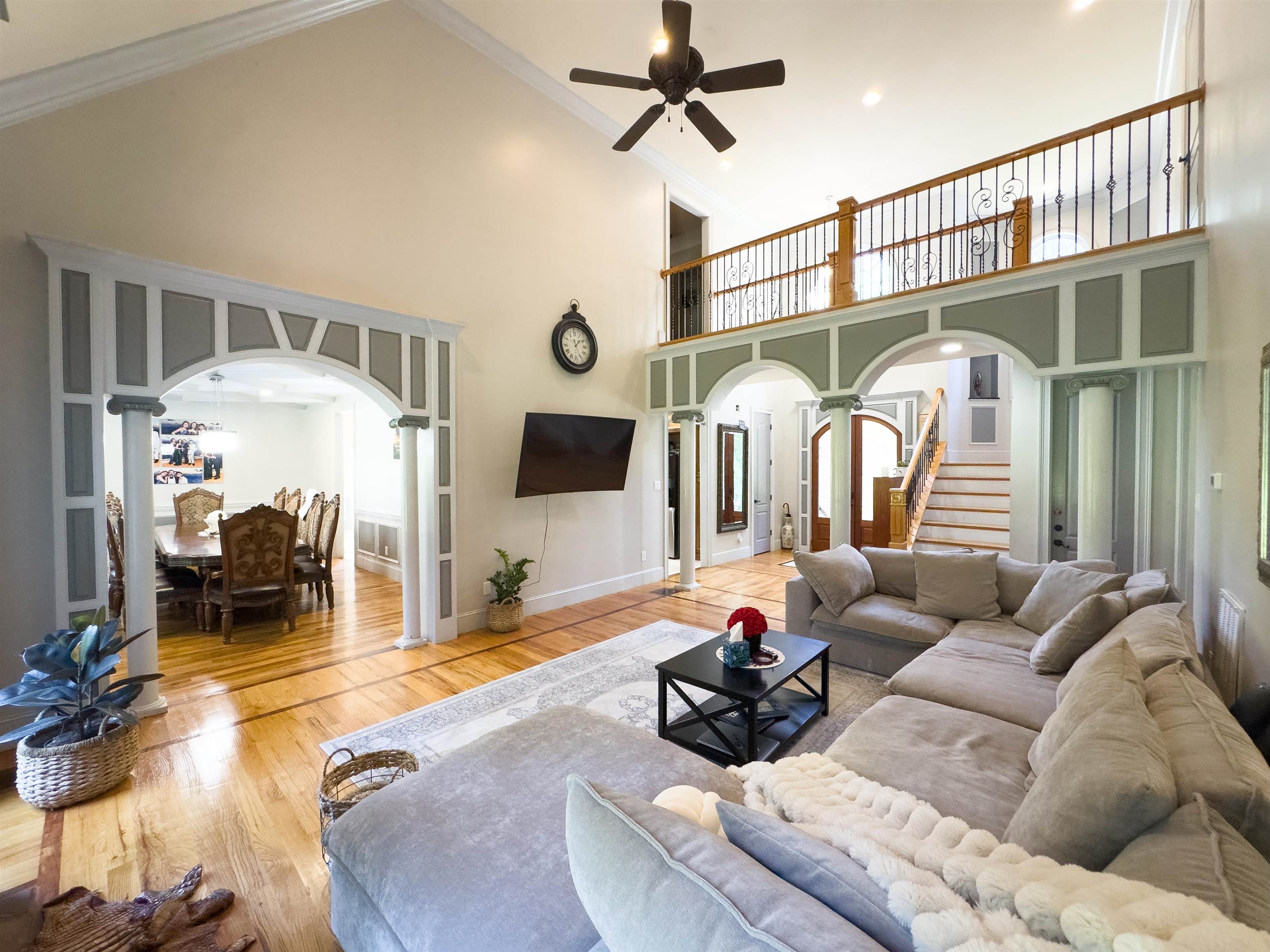 102 Point Bluff Court