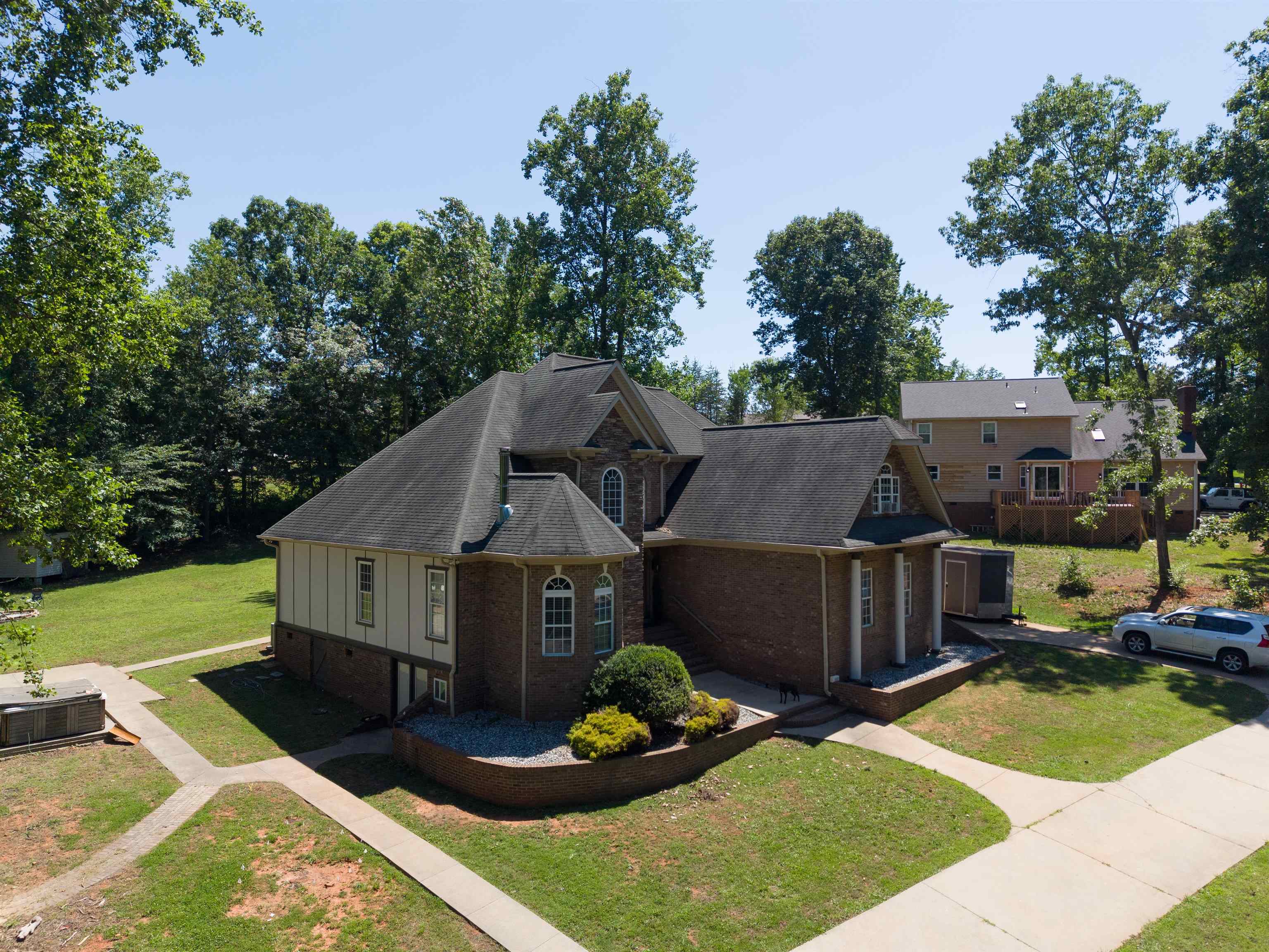 102 Point Bluff Court