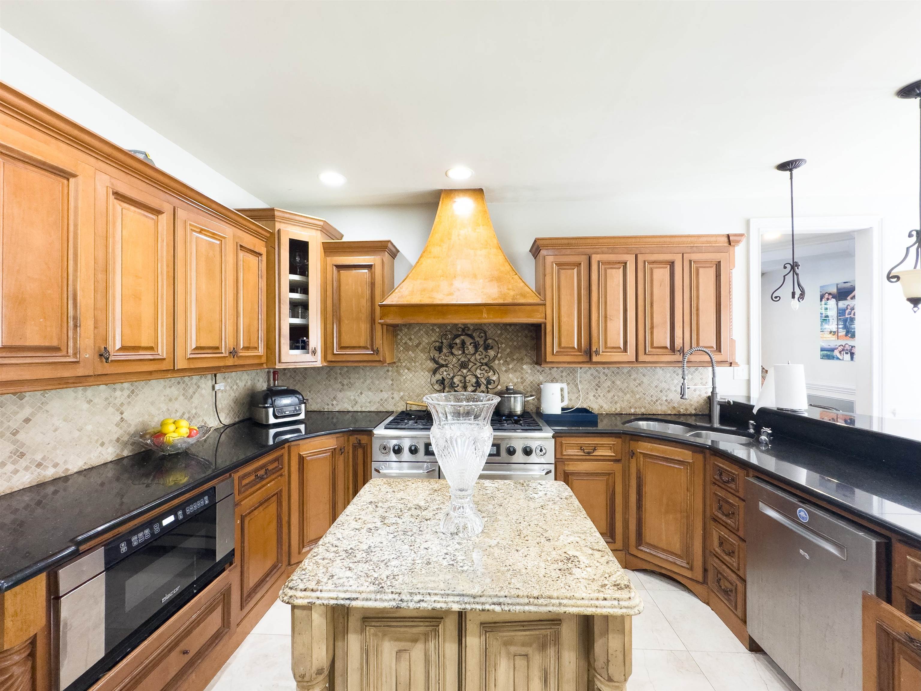 102 Point Bluff Court