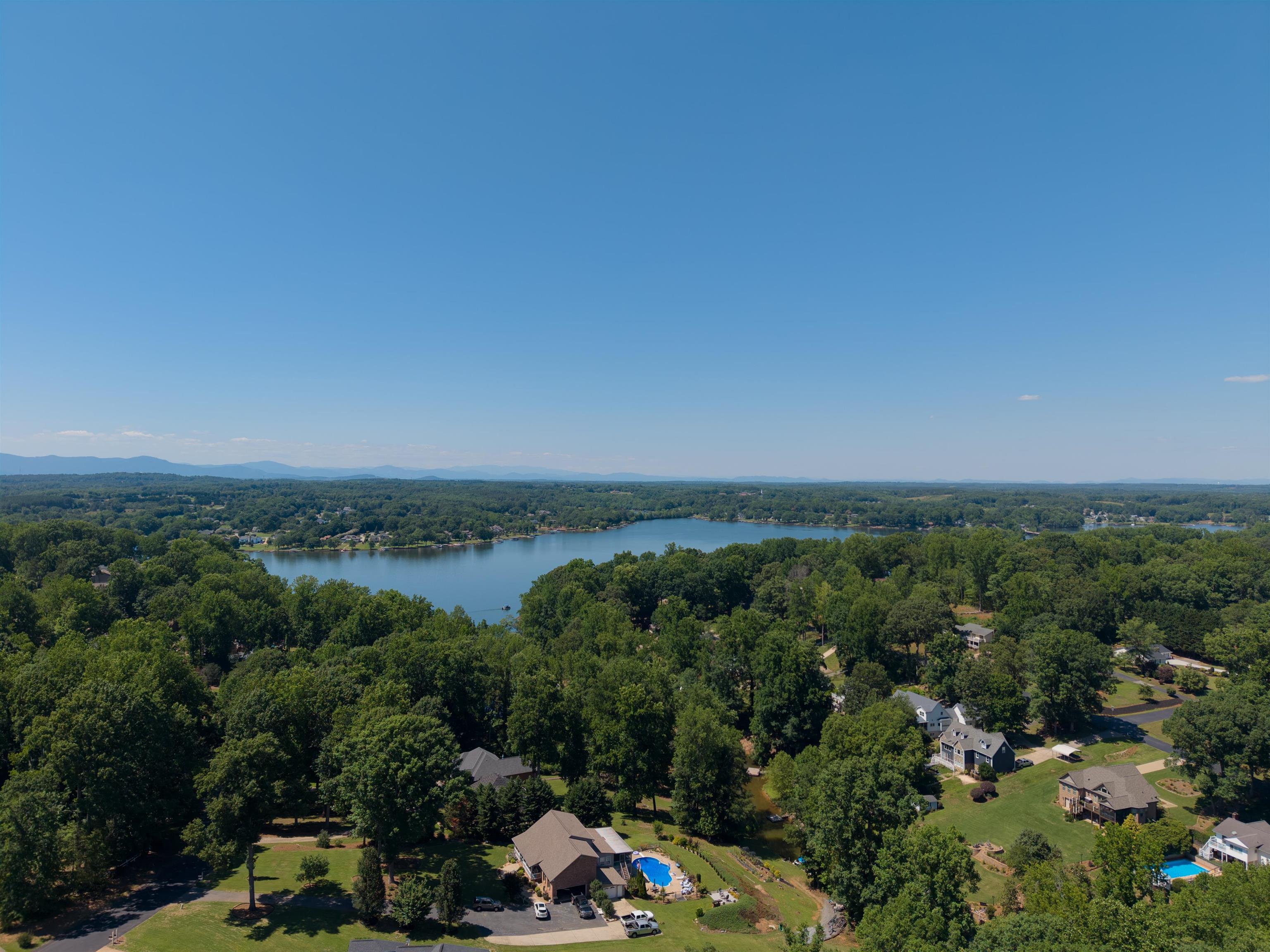 102 Point Bluff Court