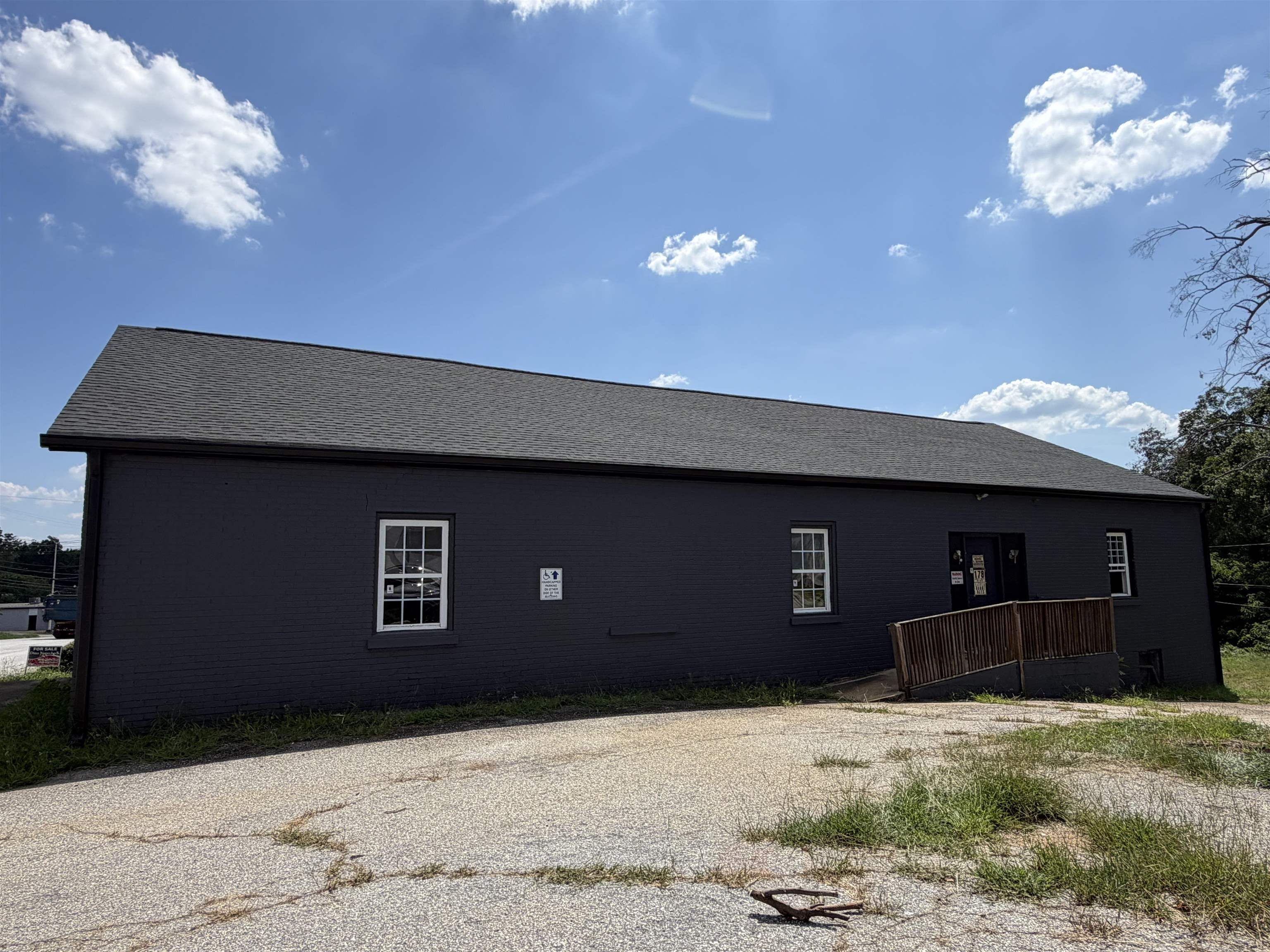 180 John B White Sr Boulevard